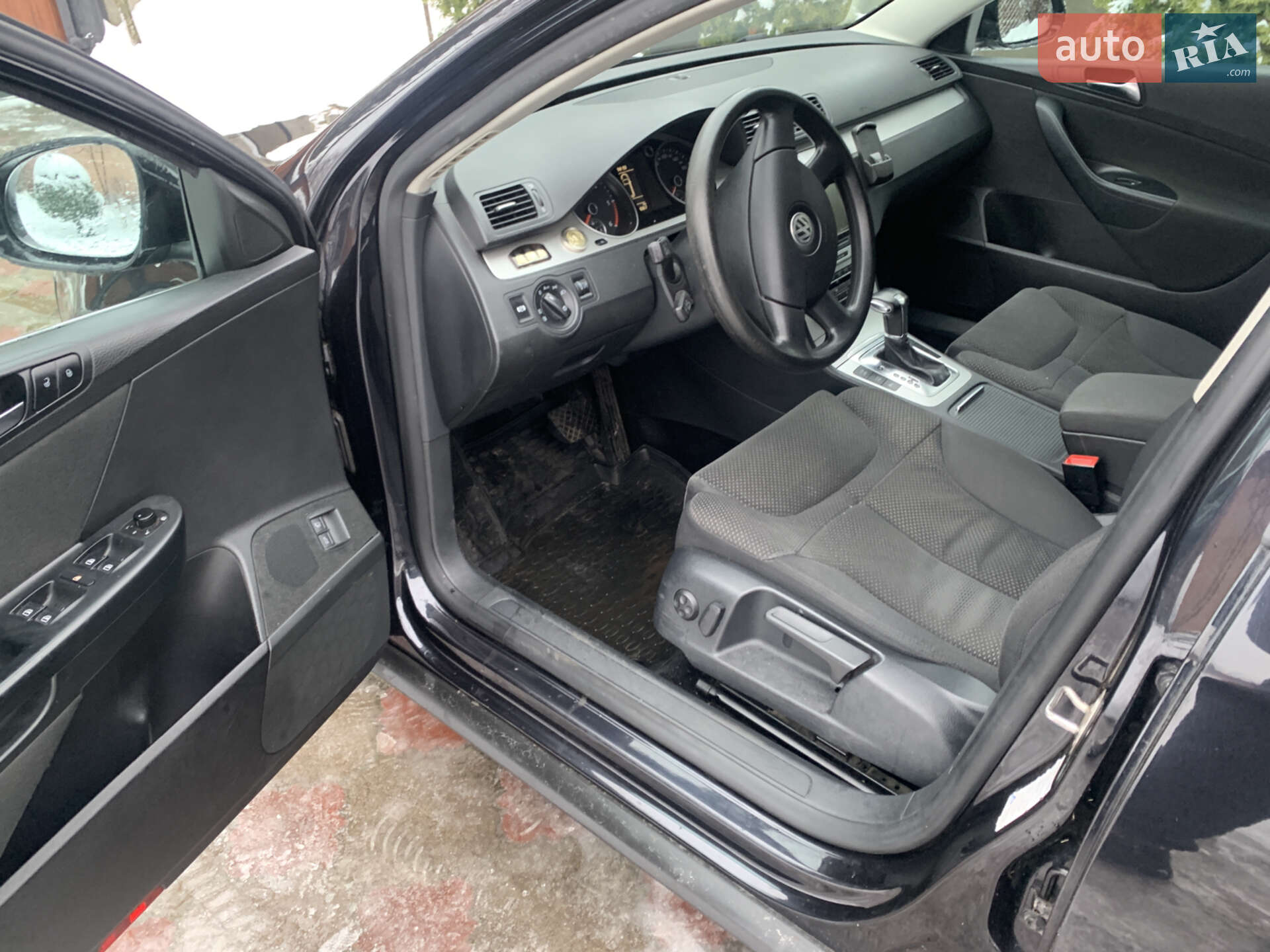 Volkswagen Passat 2010 VIN WVWZZZ3CZAE133827 фото оголошення 17 з 31