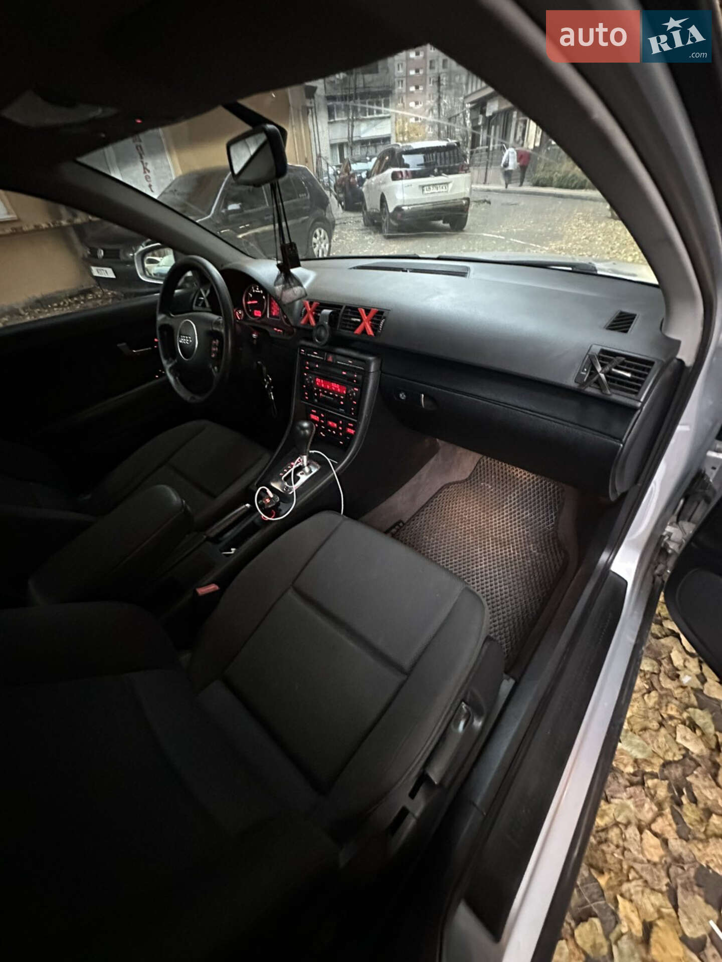 Audi A4 2001 VIN WAUZZZ8E52A079788 фото оголошення 8 з 11
