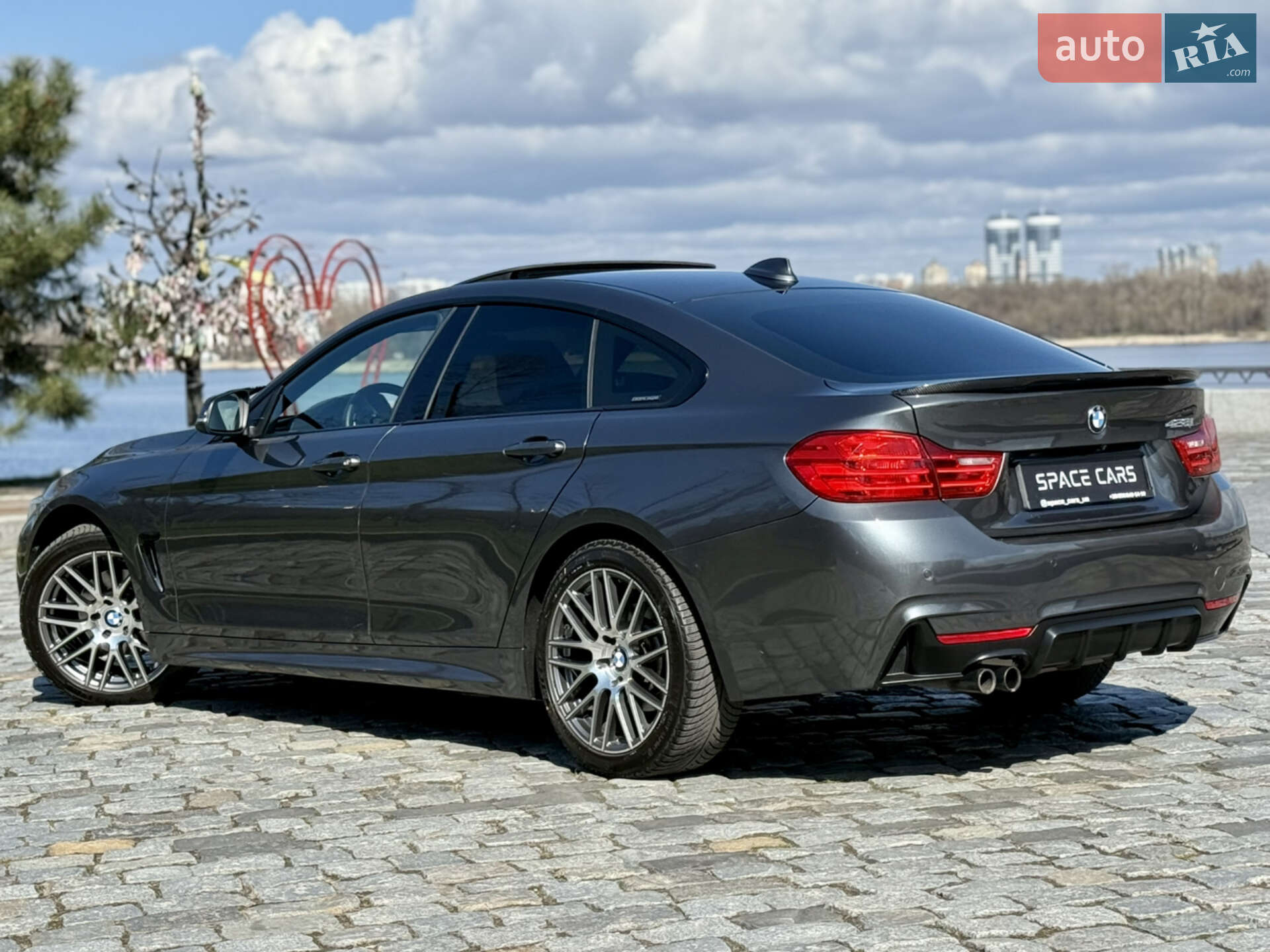 BMW 4 Series Gran Coupe 2015 VIN WBA4A5C54FG051422 фото оголошення 10 з 52