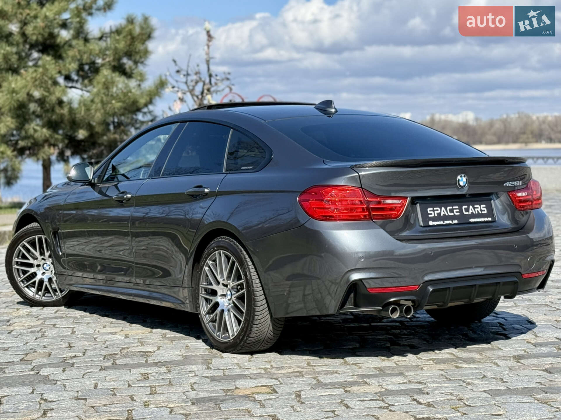 BMW 4 Series Gran Coupe 2015 VIN WBA4A5C54FG051422 фото оголошення 11 з 52