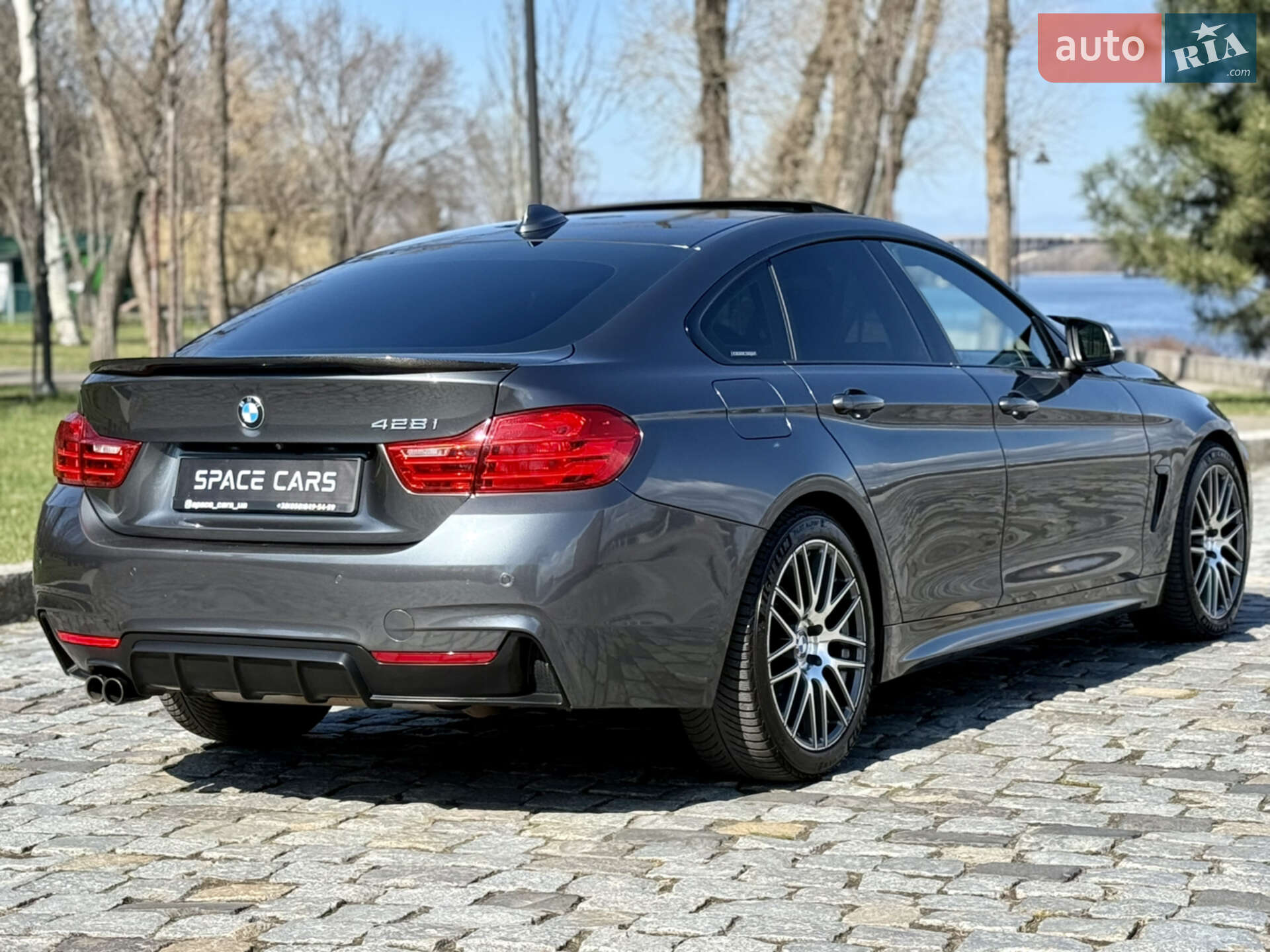 BMW 4 Series Gran Coupe 2015 VIN WBA4A5C54FG051422 фото оголошення 17 з 52
