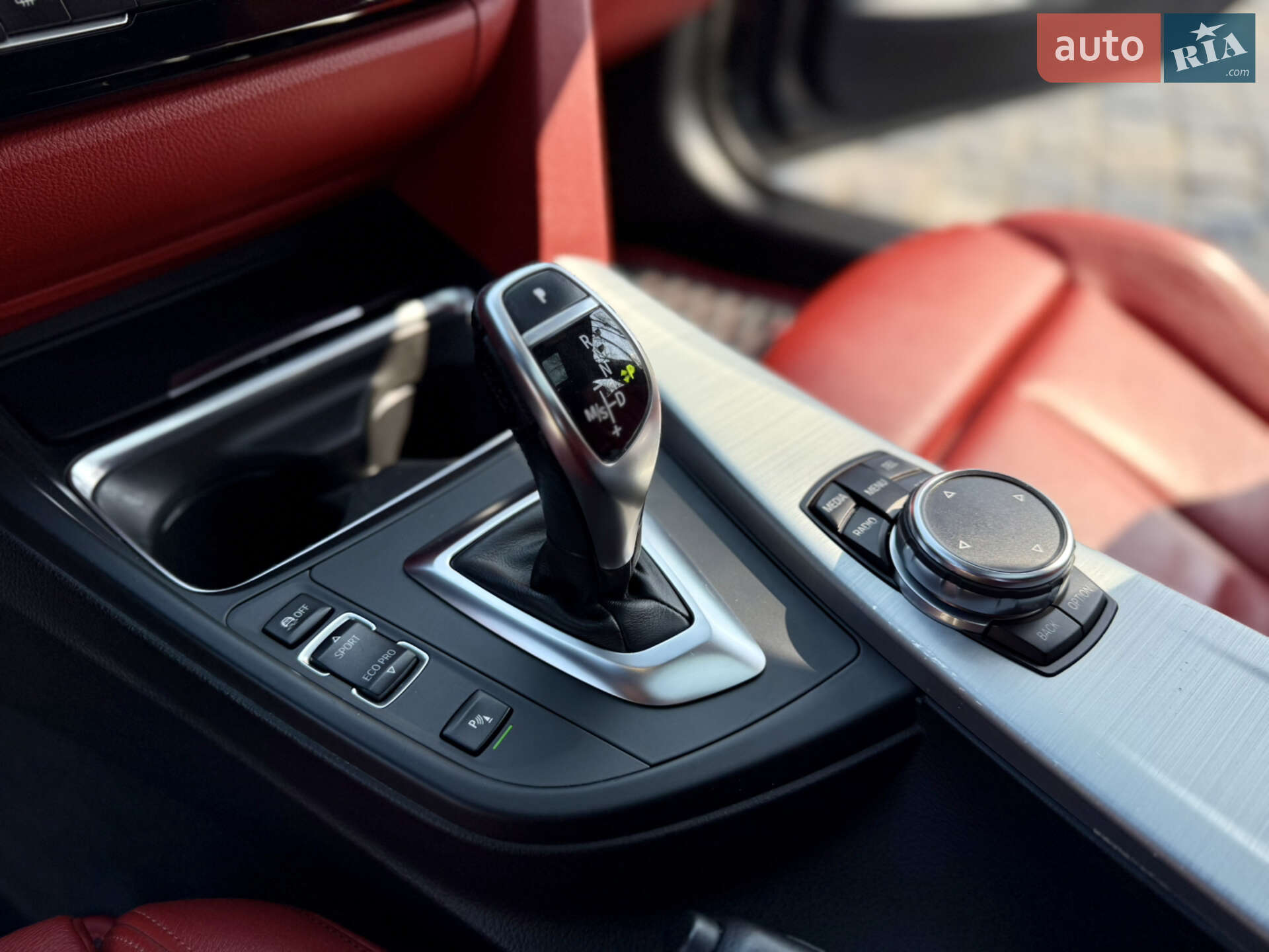 BMW 4 Series Gran Coupe 2015 VIN WBA4A5C54FG051422 фото оголошення 26 з 52