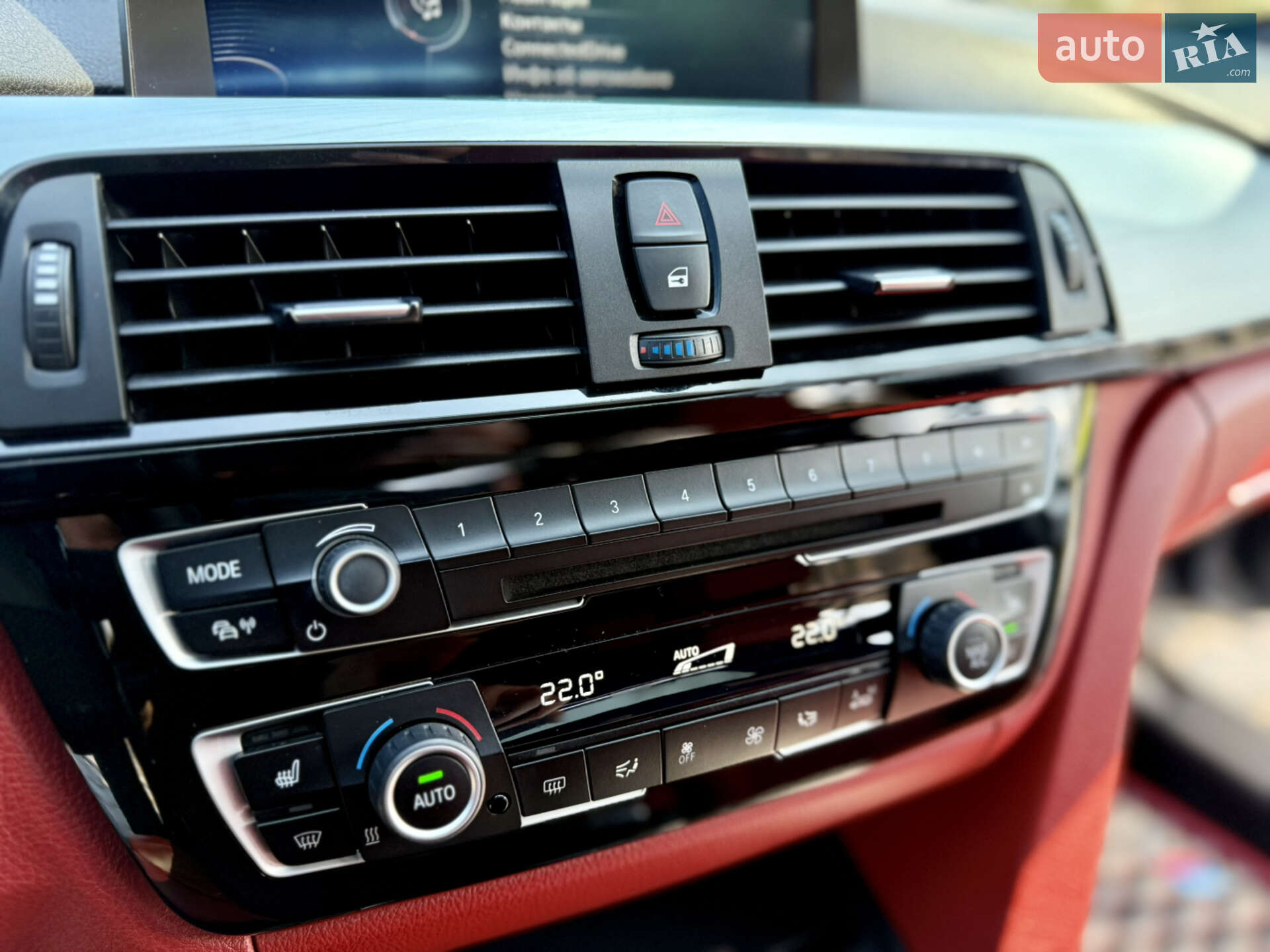 BMW 4 Series Gran Coupe 2015 VIN WBA4A5C54FG051422 фото оголошення 27 з 52