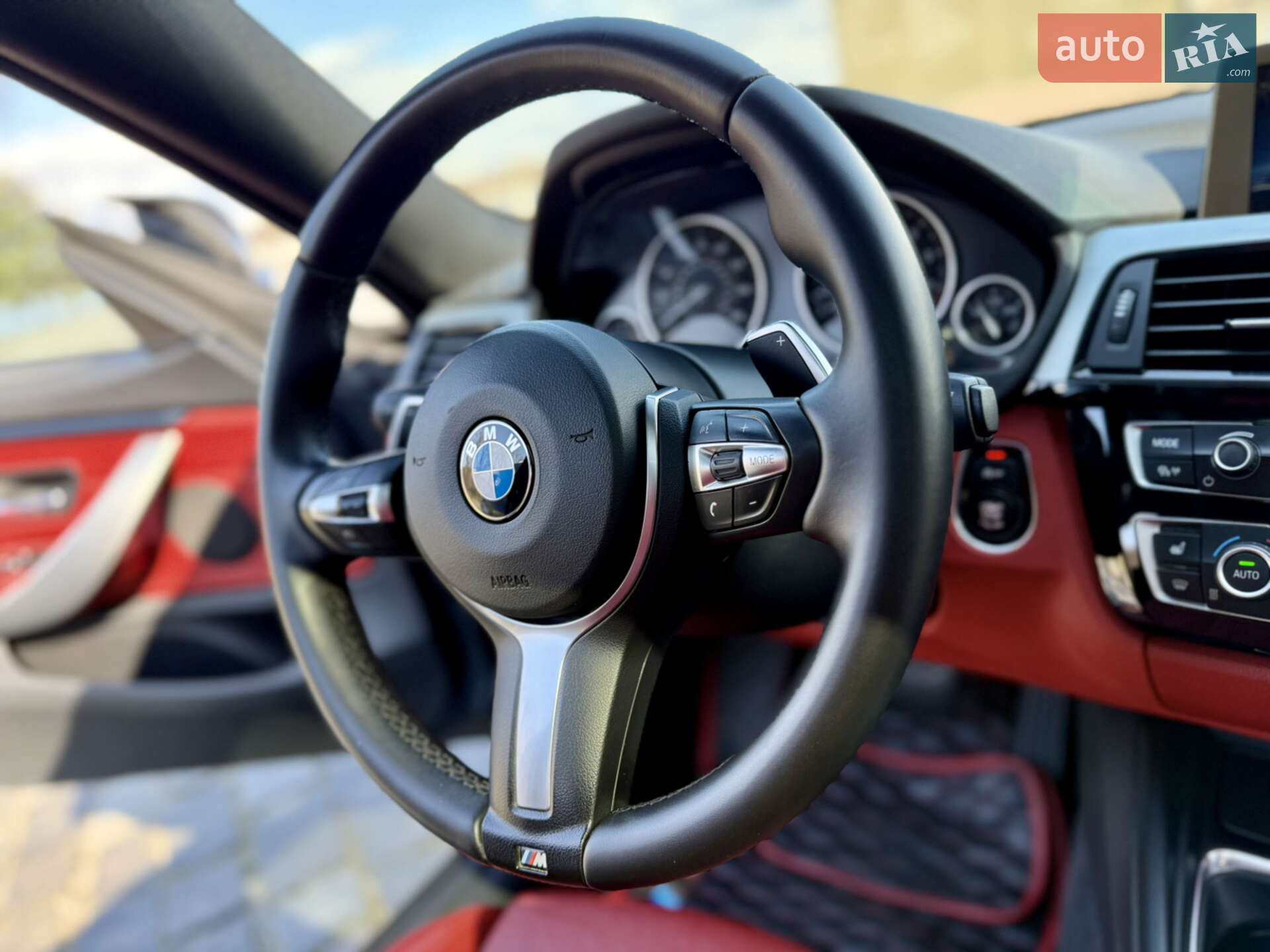 BMW 4 Series Gran Coupe 2015 VIN WBA4A5C54FG051422 фото оголошення 48 з 52