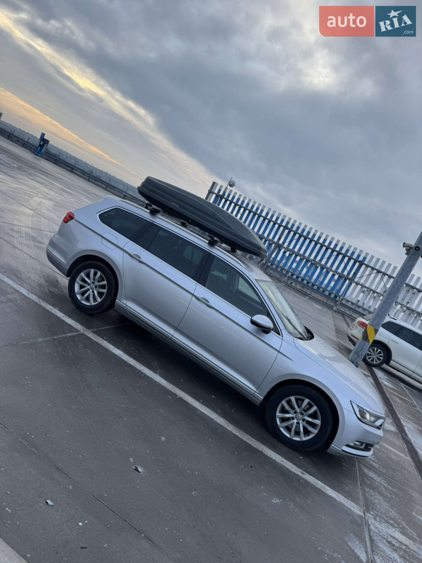 Volkswagen Passat 2015 VIN WVWZZZ3CZGE074879 фото оголошення 23 з 53