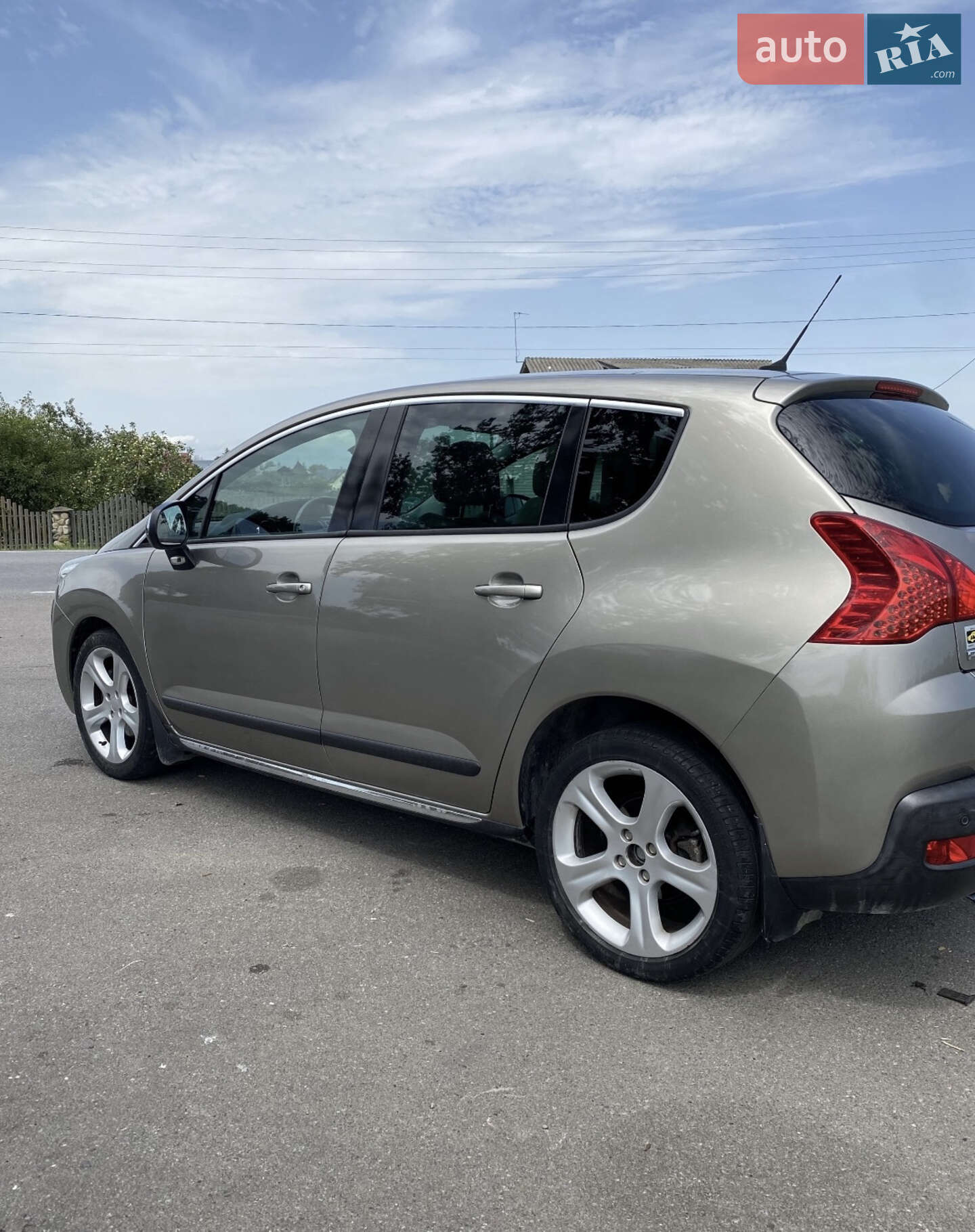 Peugeot 3008 2010 VIN VF30U5FV8AS041456 фото оголошення 2 з 4