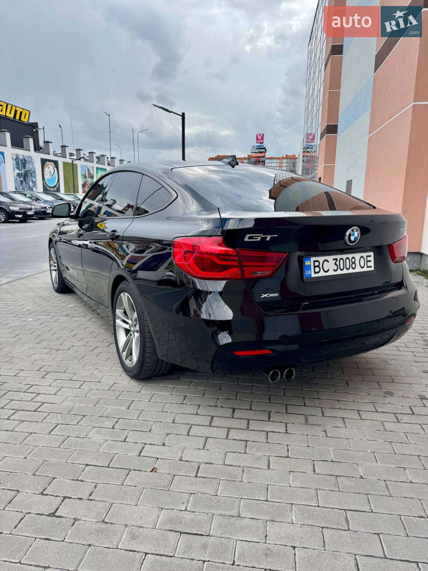 BMW 3 Series GT 2017 VIN WBA8Z9C5XJB220169 фото оголошення 4 з 47