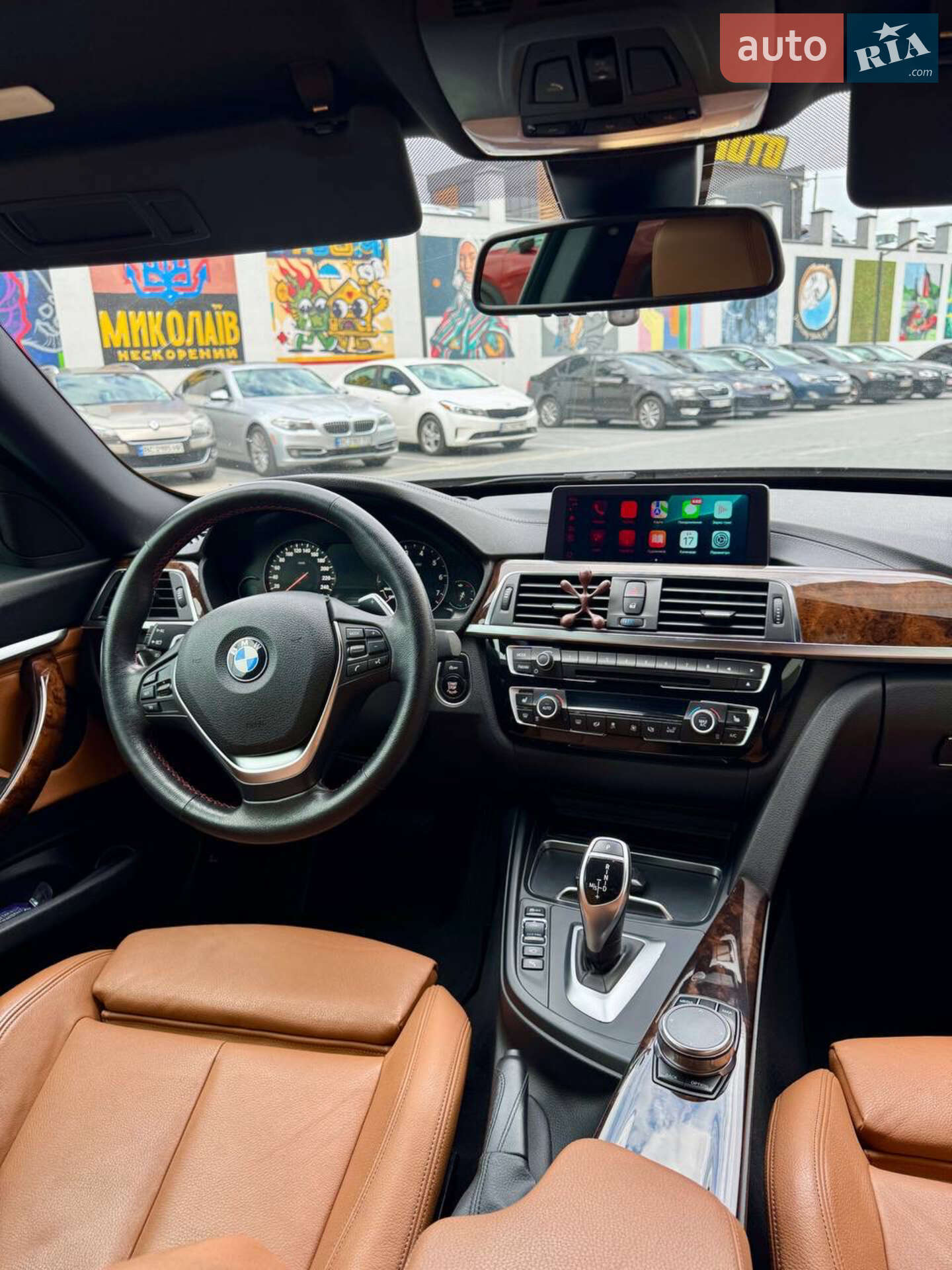 BMW 3 Series GT 2017 VIN WBA8Z9C5XJB220169 фото оголошення 12 з 47