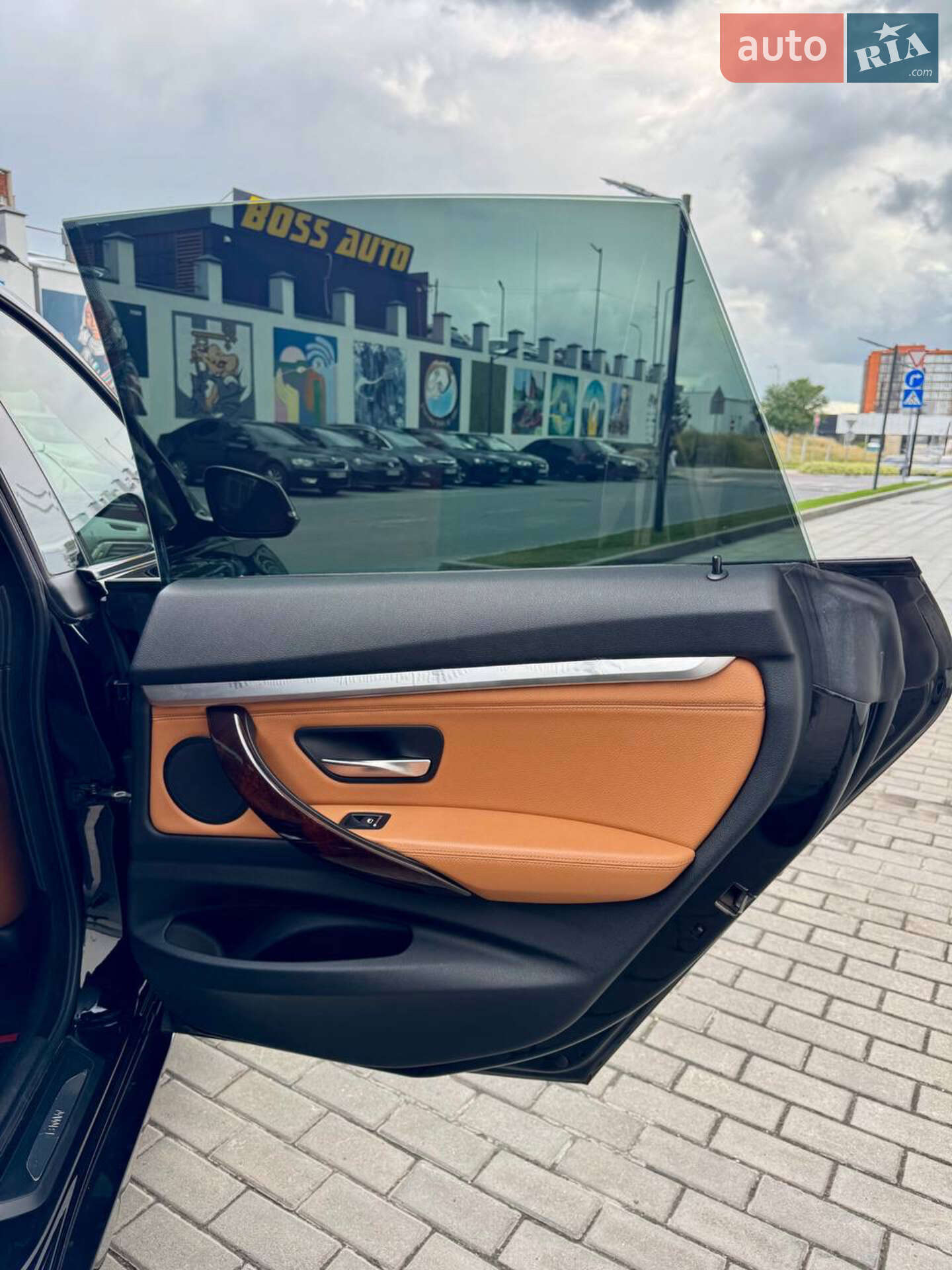BMW 3 Series GT 2017 VIN WBA8Z9C5XJB220169 фото оголошення 25 з 47