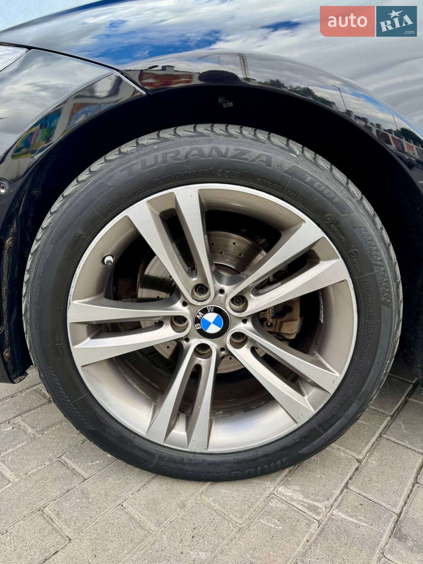 BMW 3 Series GT 2017 VIN WBA8Z9C5XJB220169 фото оголошення 46 з 47
