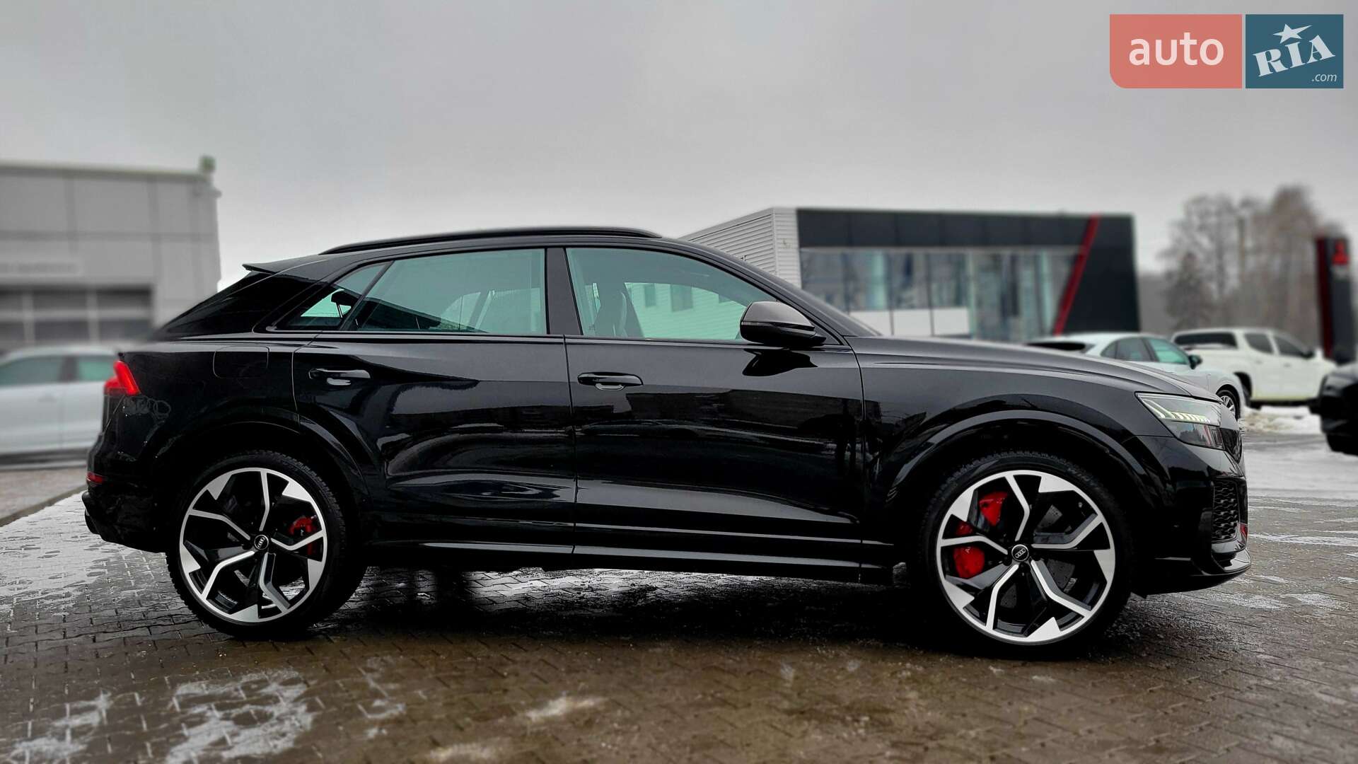 Audi RS Q8 2020 VIN WUAZZZF1XMD001174 фото оголошення 11 з 58