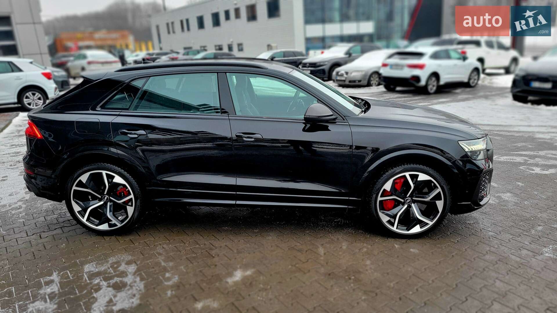 Audi RS Q8 2020 VIN WUAZZZF1XMD001174 фото оголошення 12 з 58
