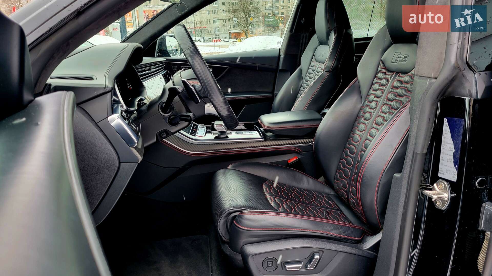 Audi RS Q8 2020 VIN WUAZZZF1XMD001174 фото оголошення 31 з 58