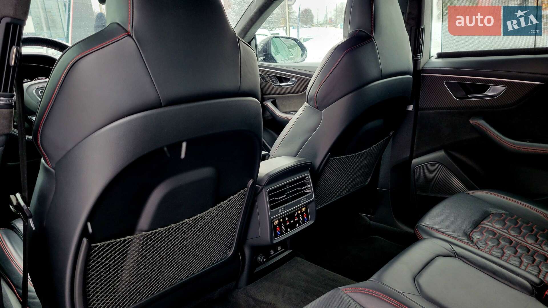 Audi RS Q8 2020 VIN WUAZZZF1XMD001174 фото оголошення 34 з 58
