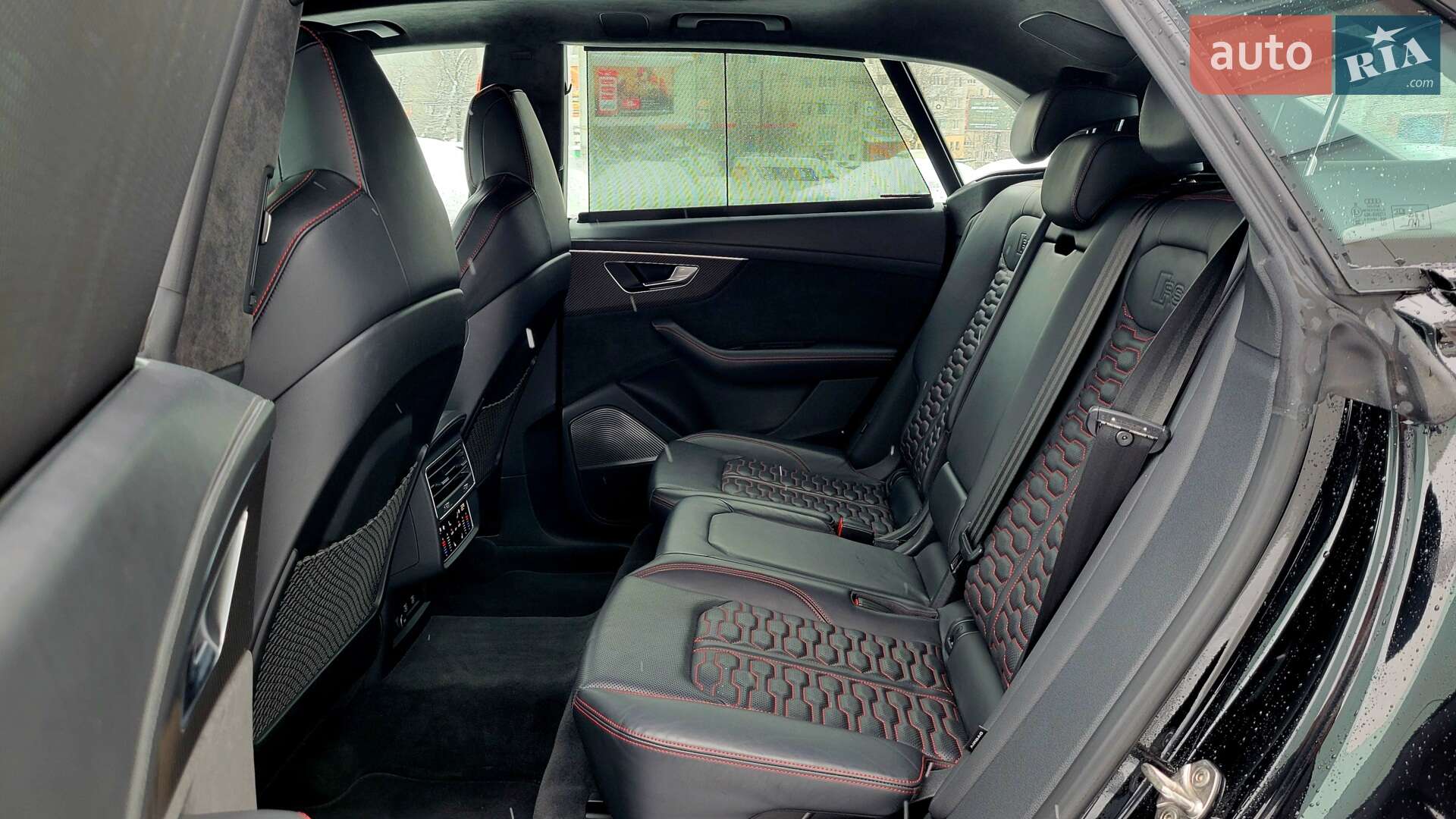 Audi RS Q8 2020 VIN WUAZZZF1XMD001174 фото оголошення 35 з 58