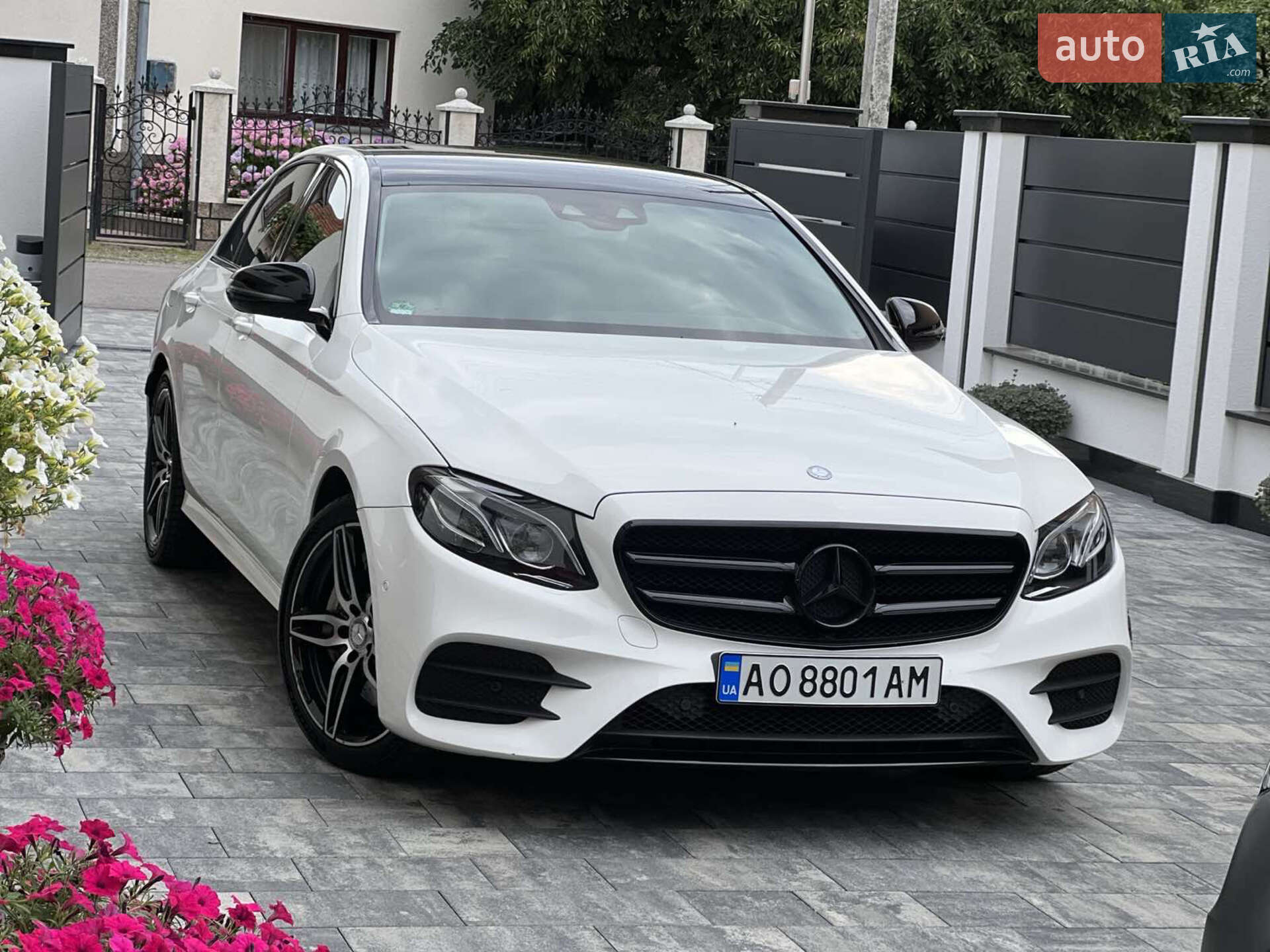 Mercedes-Benz E-Class 2016 VIN WDD2130331A168935 фото оголошення 3 з 12