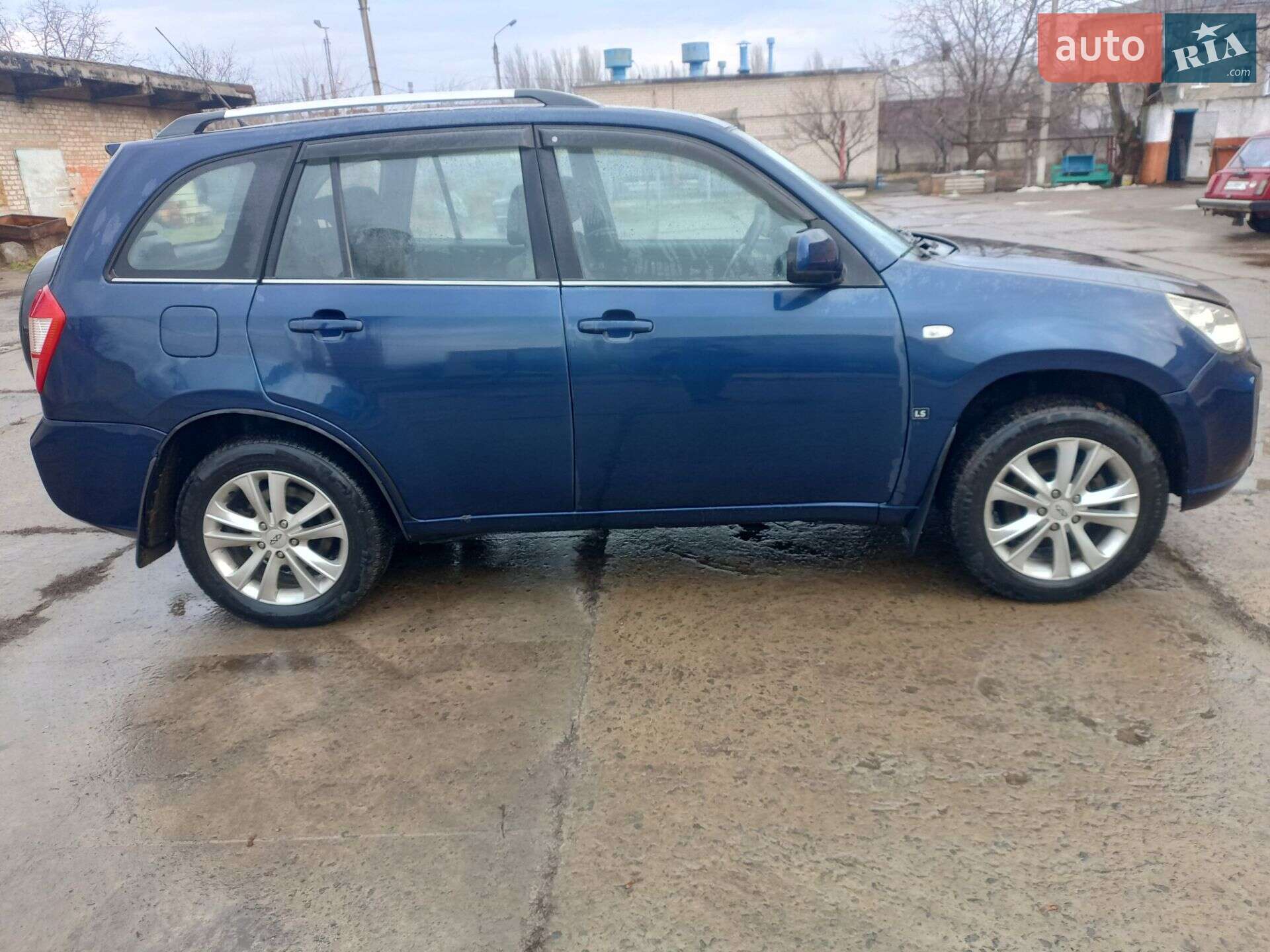 Chery Tiggo 2013 VIN LVVDB11B8DD118965 фото оголошення 2 з 16