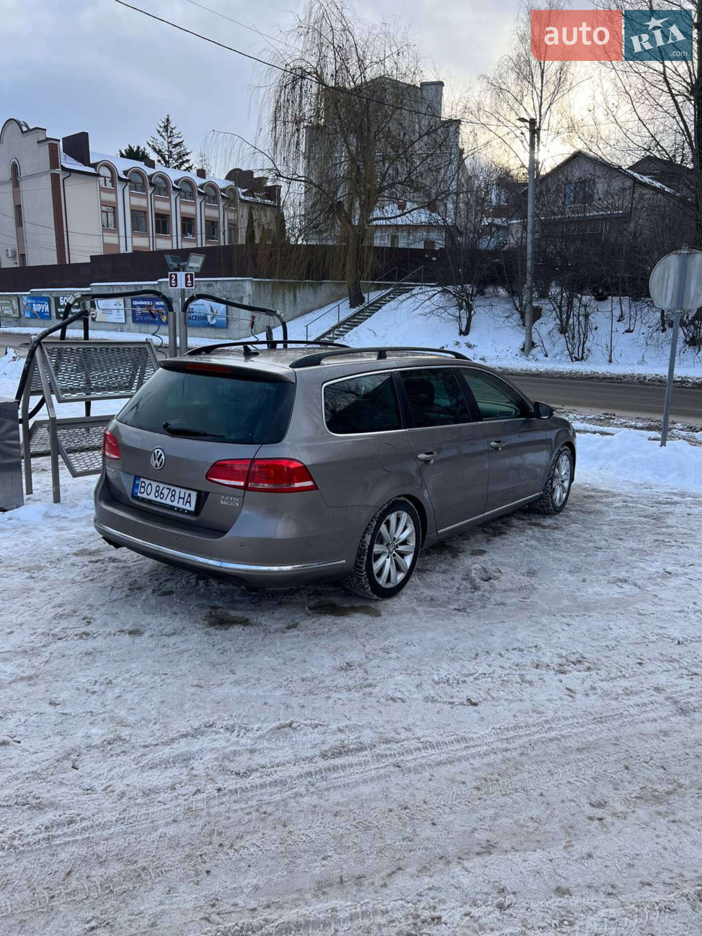 Volkswagen Passat 2011 VIN WVWZZZ3CZBE332445 фото оголошення 4 з 12