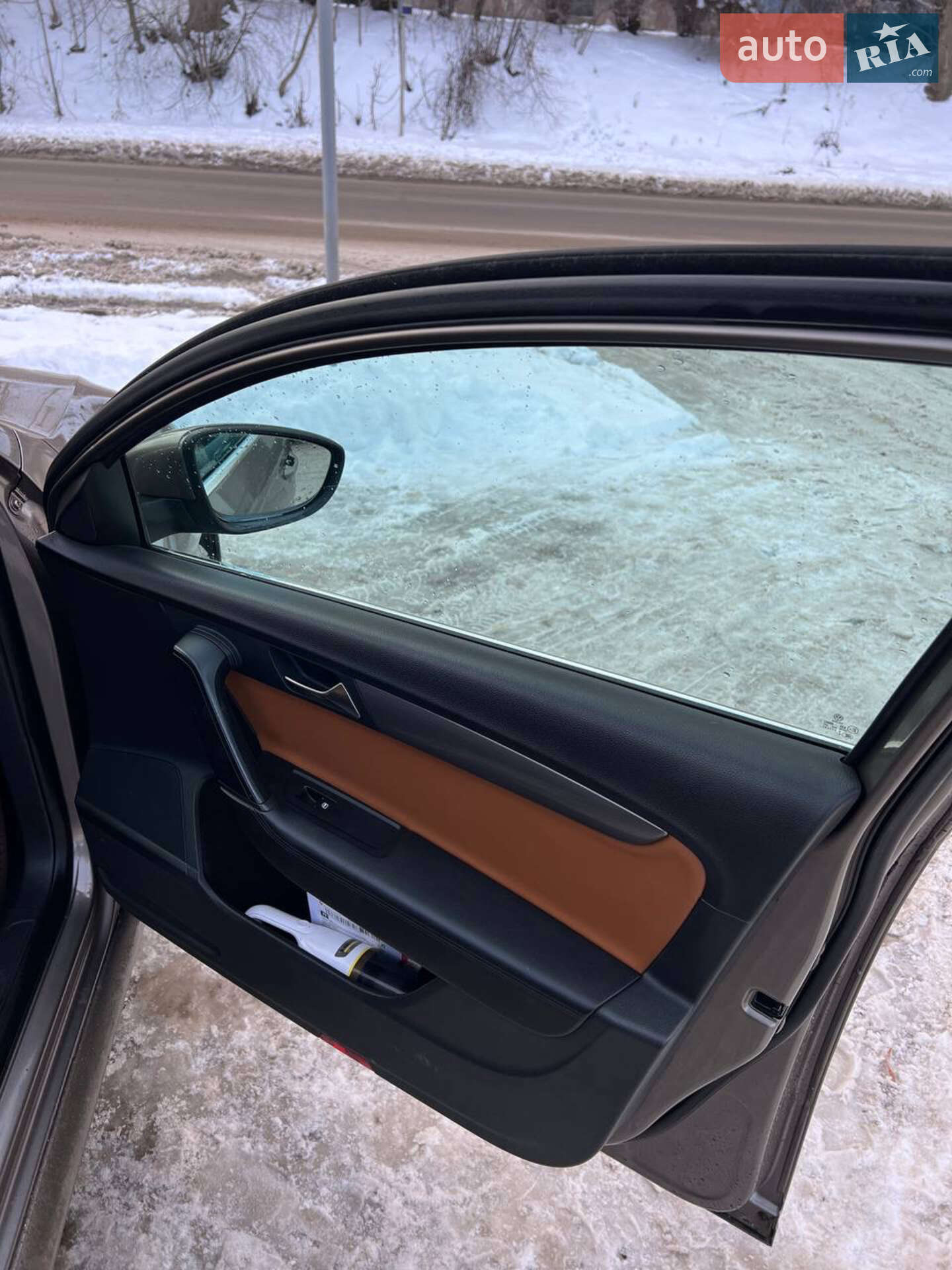 Volkswagen Passat 2011 VIN WVWZZZ3CZBE332445 фото оголошення 9 з 12