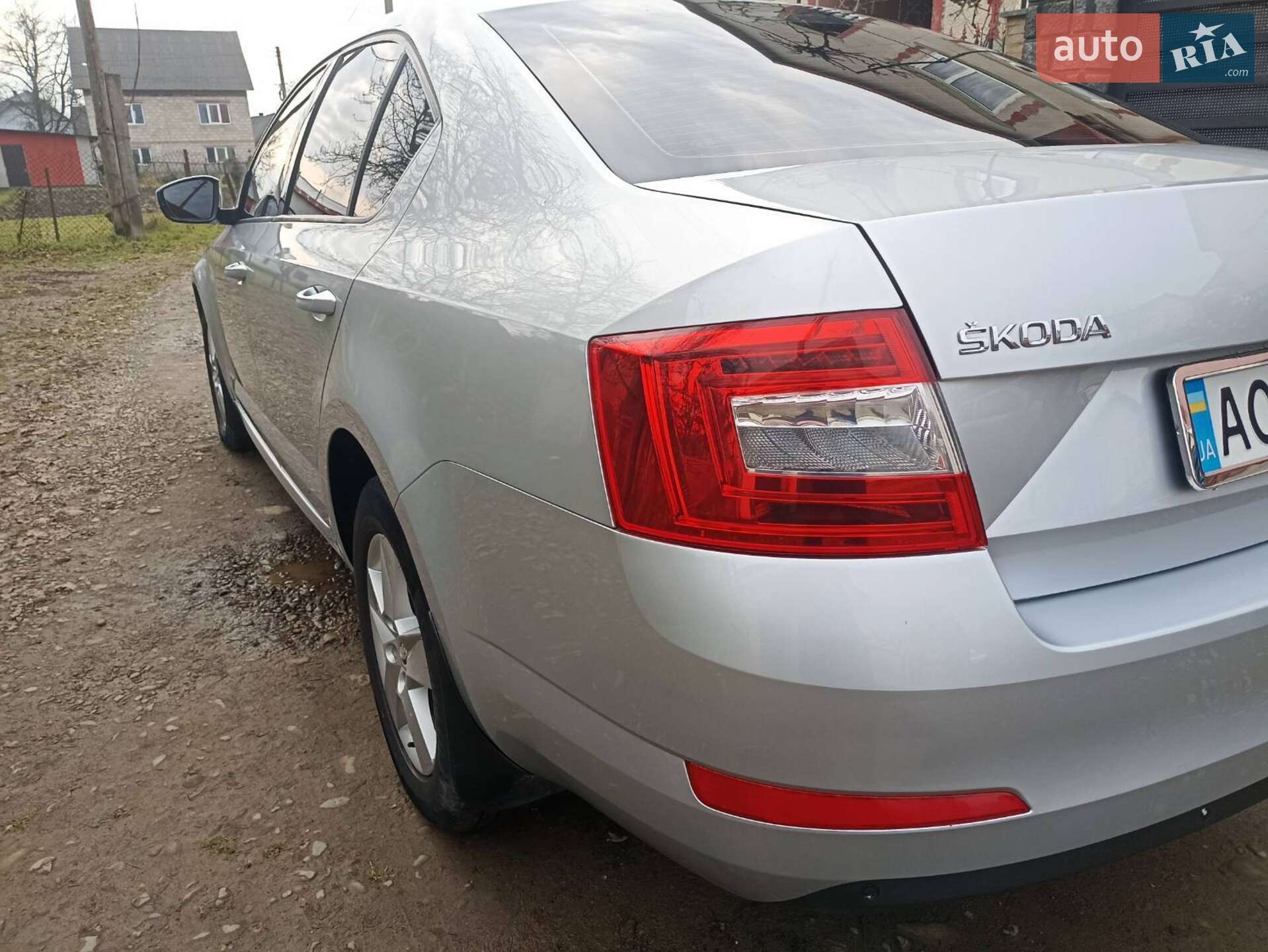 Skoda Octavia 2014 VIN TMBAJ7NE1F0127377 фото оголошення 6 з 18