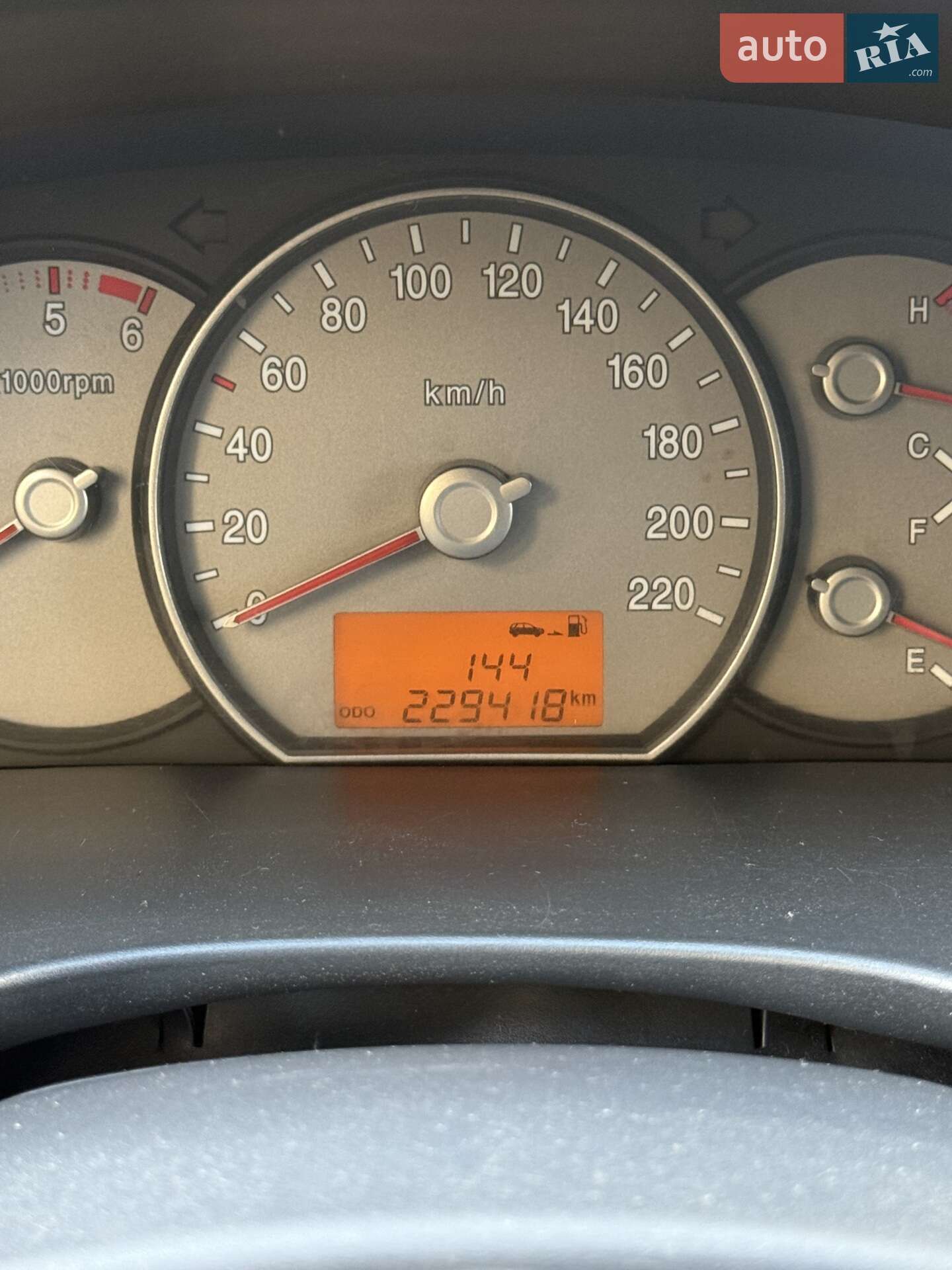 Kia Carens 2007 VIN Y6LFG52427L000475 фото оголошення 3 з 14