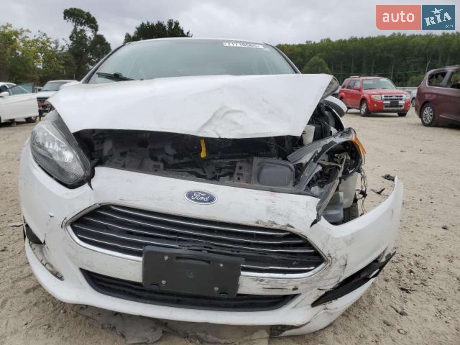 Ford Fiesta 2019 VIN 3FADP4EJ9KM123520 фото оголошення 4 з 15