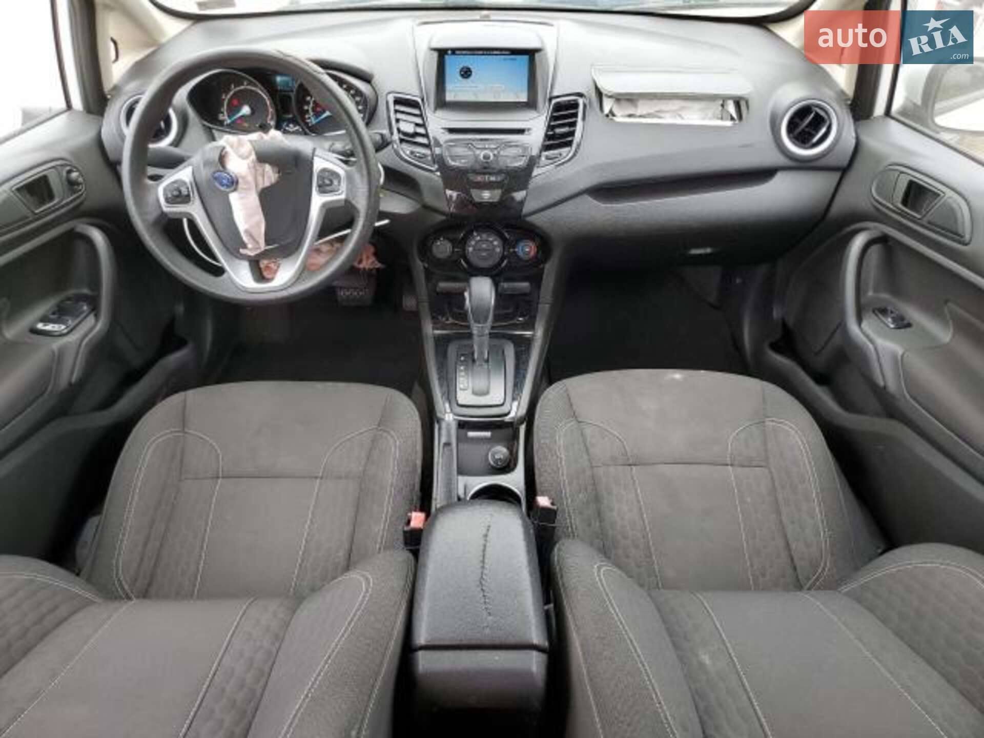 Ford Fiesta 2019 VIN 3FADP4EJ9KM123520 фото оголошення 7 з 15