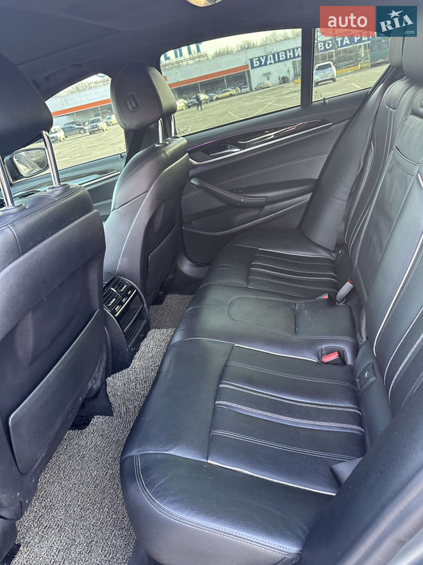 BMW 5 Series 2017 VIN WBAJA5C50JWA37554 фото оголошення 11 з 17