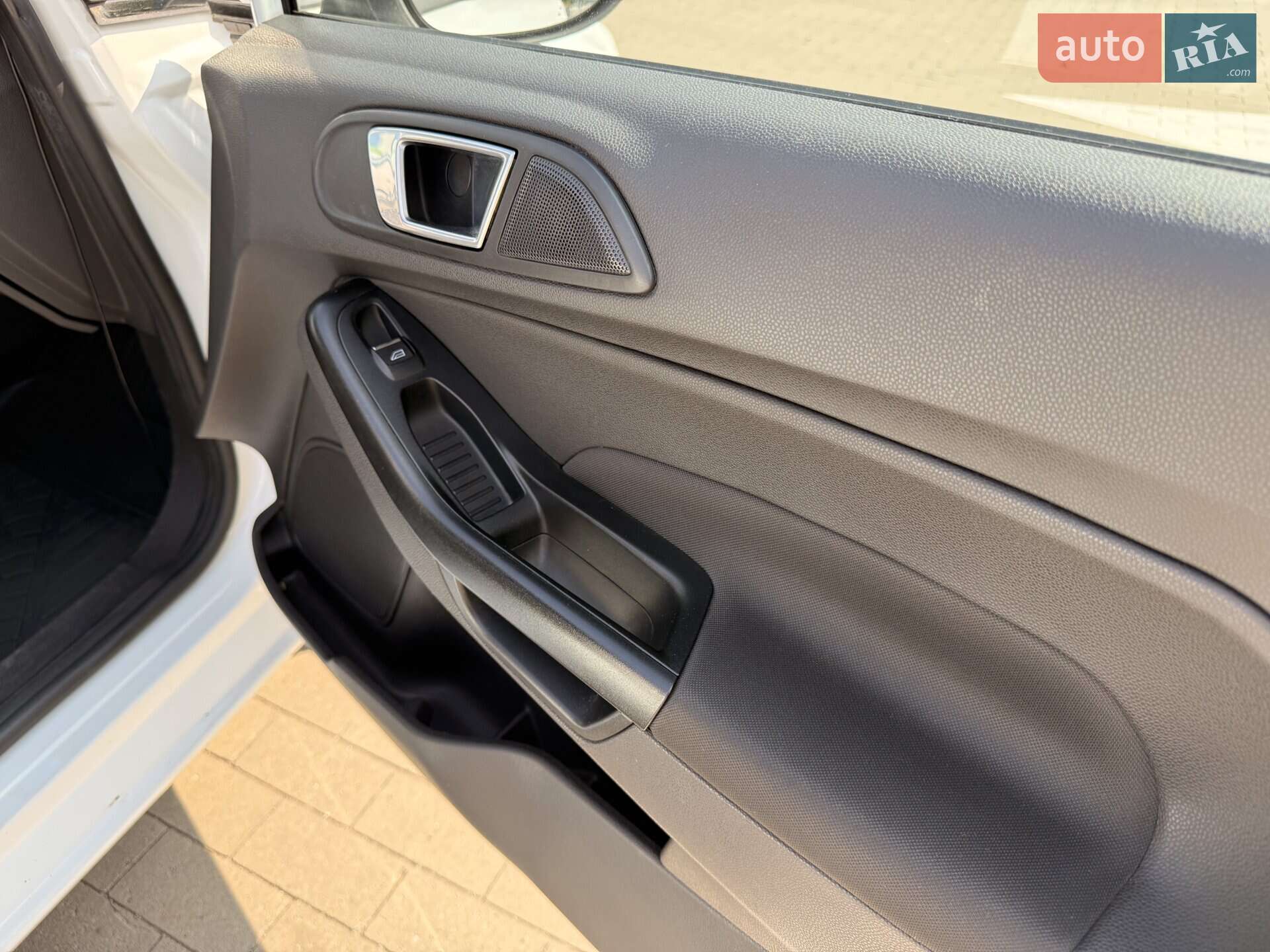 Ford Fiesta 2013 VIN WF0DXXGAKDDK07771 фото оголошення 35 з 86