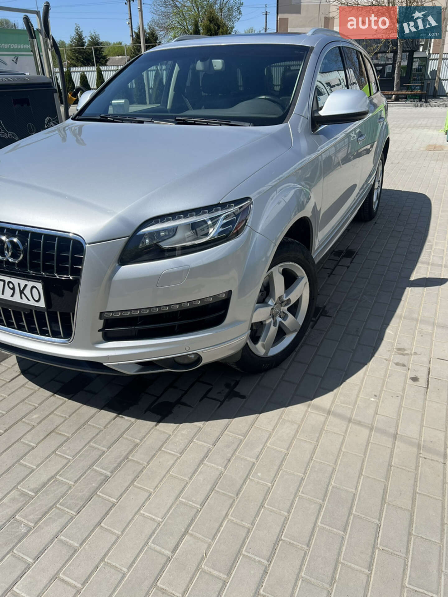 Audi Q7 2011 VIN WA1LMAFE2CD000048 фото оголошення 6 з 17