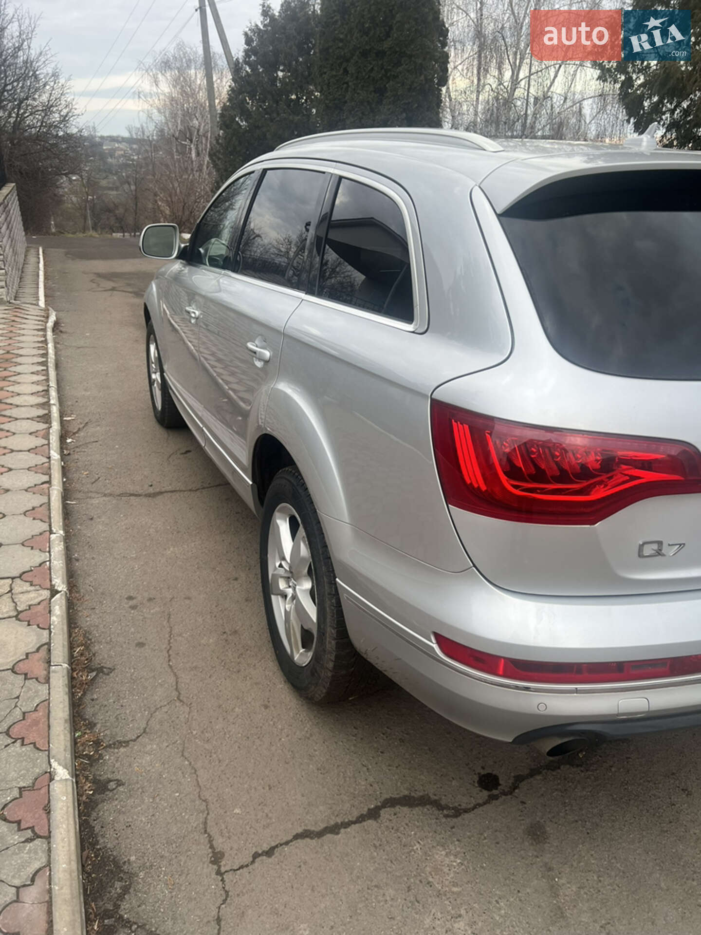 Audi Q7 2011 VIN WA1LMAFE2CD000048 фото оголошення 9 з 17