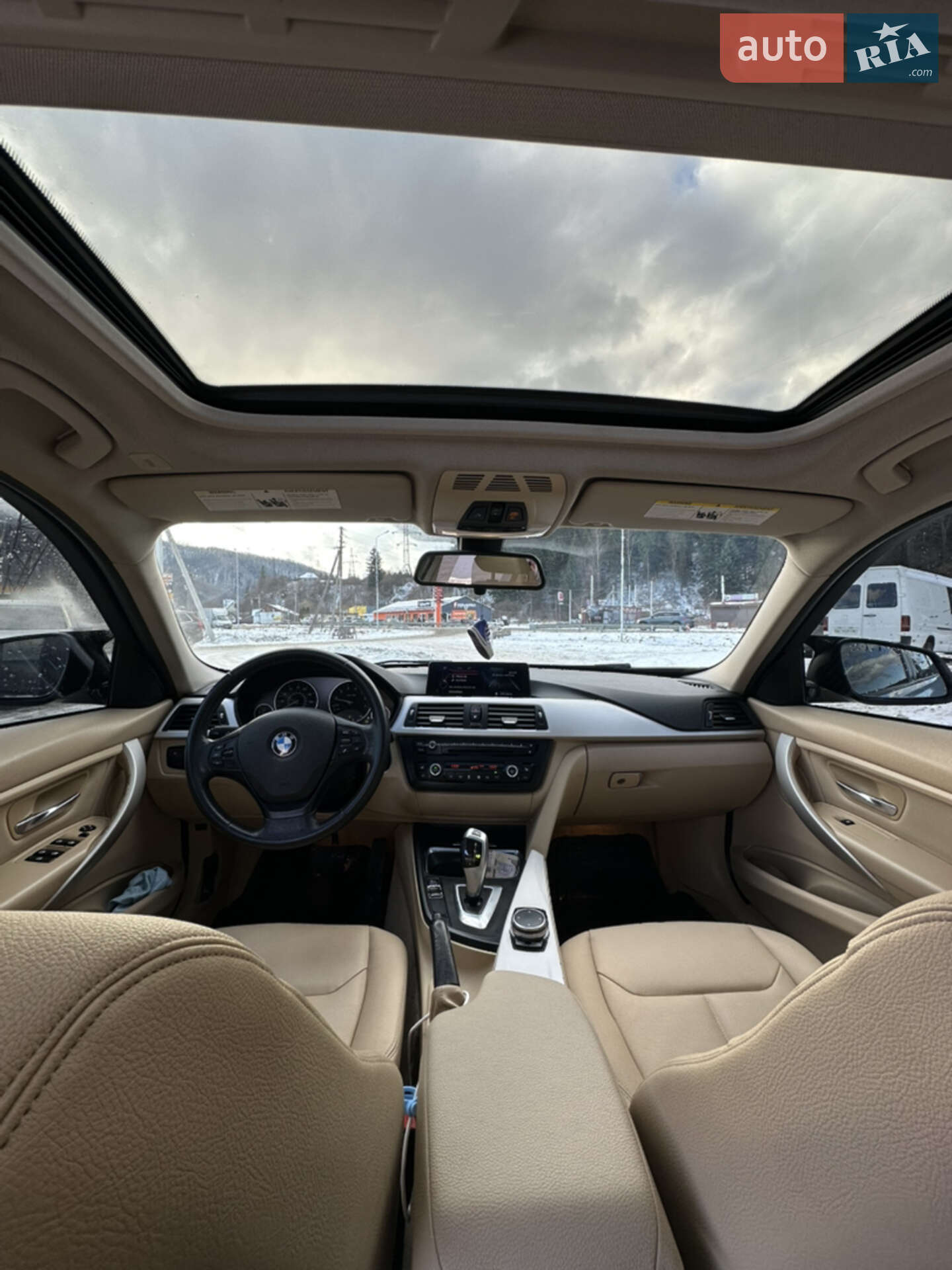 BMW 3 Series 2015 VIN WBA3B1C55FK138759 фото оголошення 9 з 10