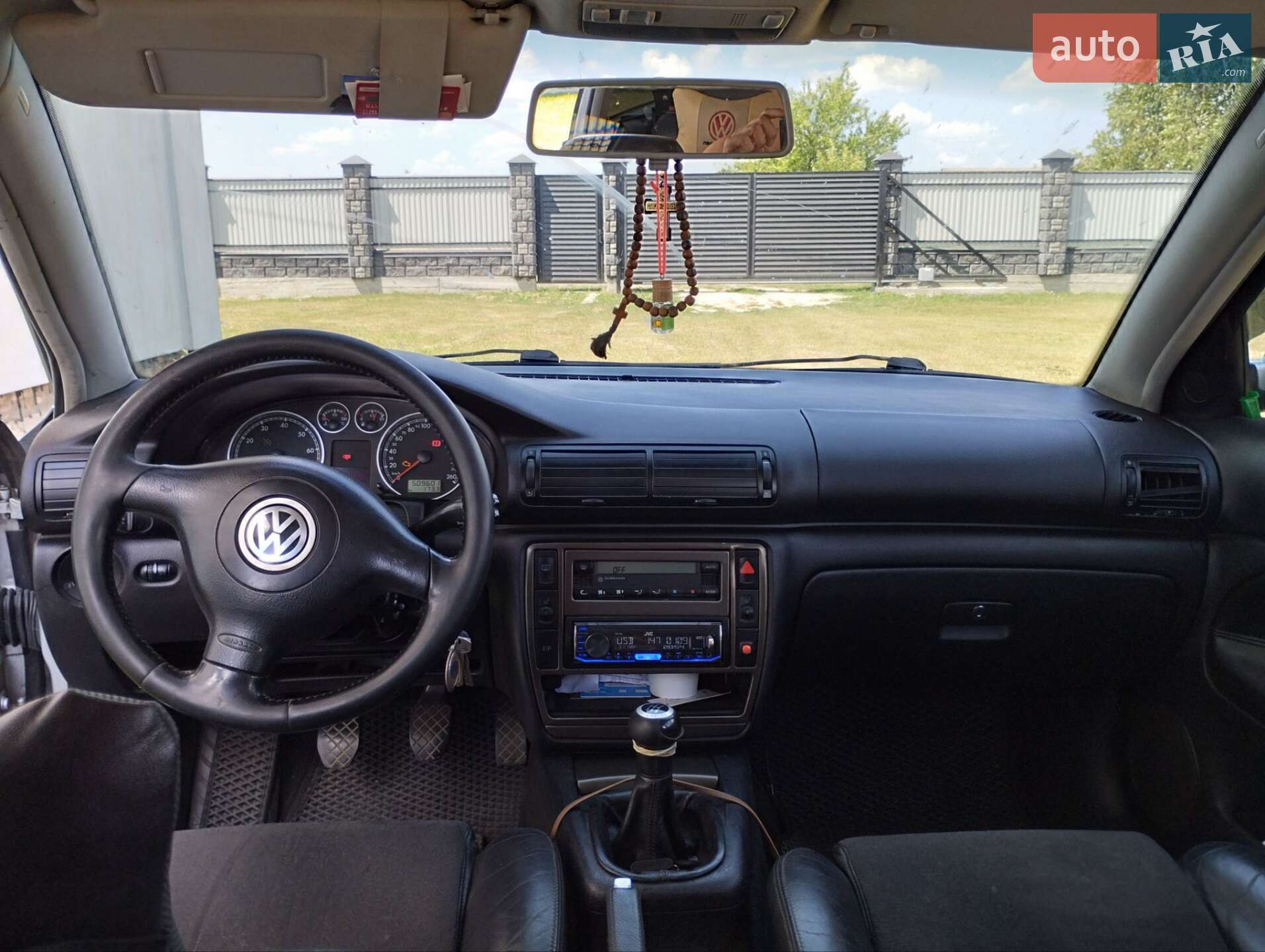 Volkswagen Passat 2001 VIN WVWZZZ3BZ1E107628 фото оголошення 2 з 8
