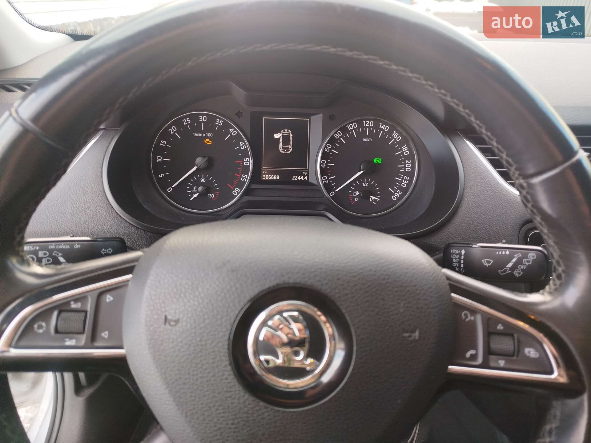Skoda Octavia 2013 VIN TMBJJ7NE0E0034283 фото оголошення 6 з 11