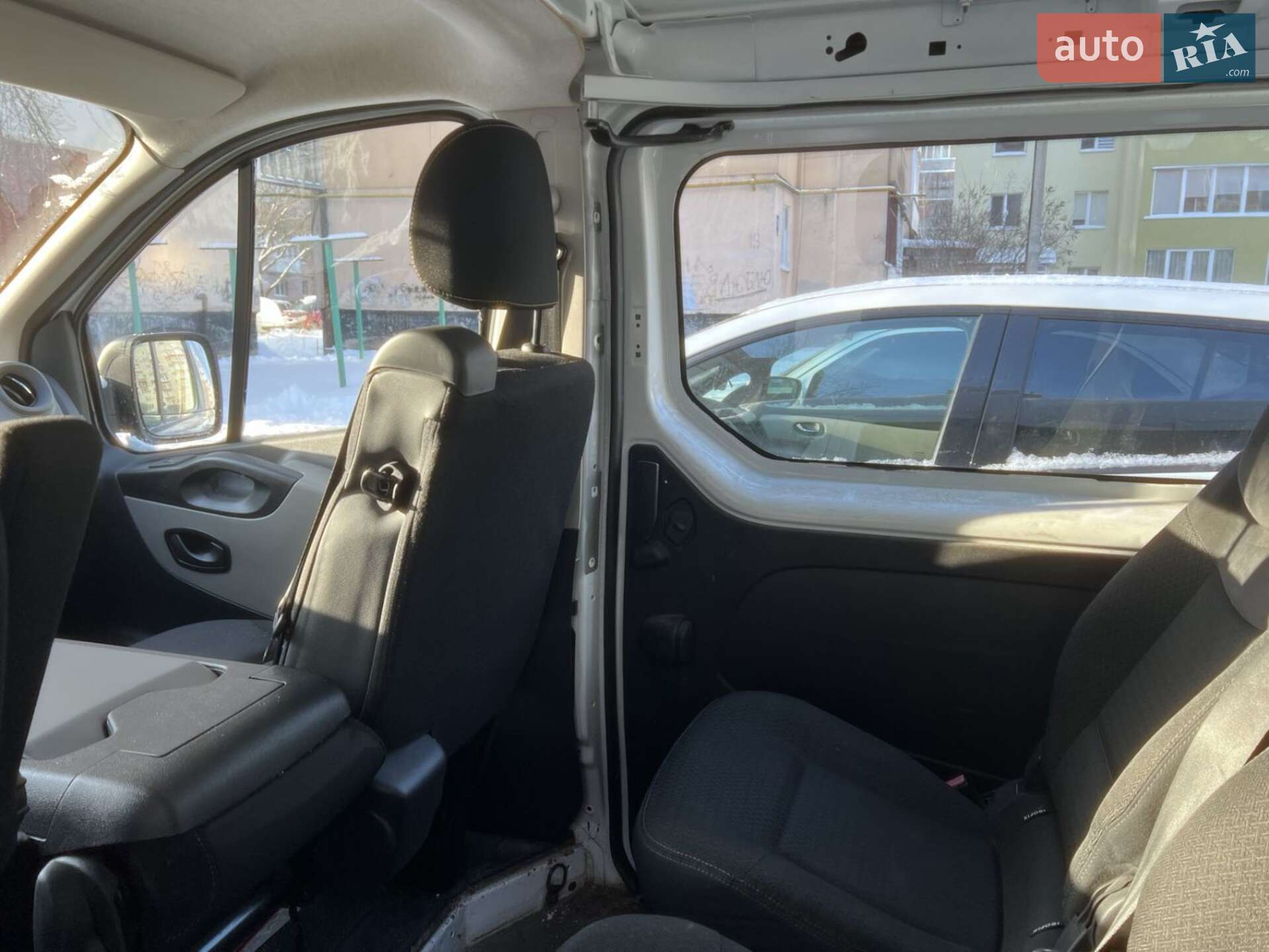 Nissan NV300 2019 VIN VNVF4000563541982 фото оголошення 26 з 28
