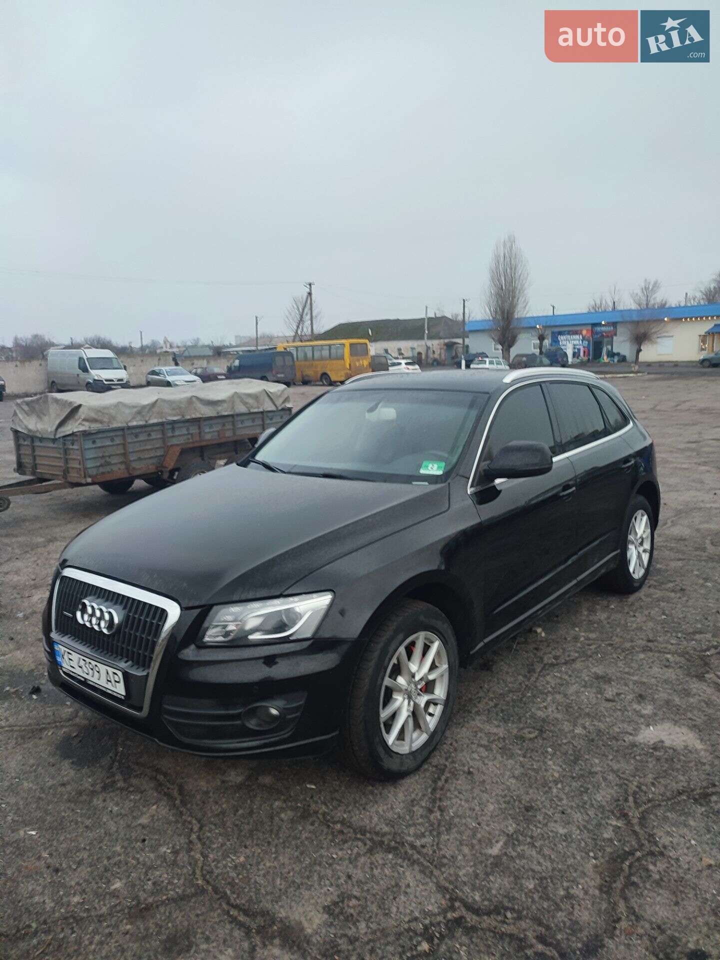 Audi Q5 2011 VIN WA1LFAFP0CA015435 фото оголошення 13 з 17