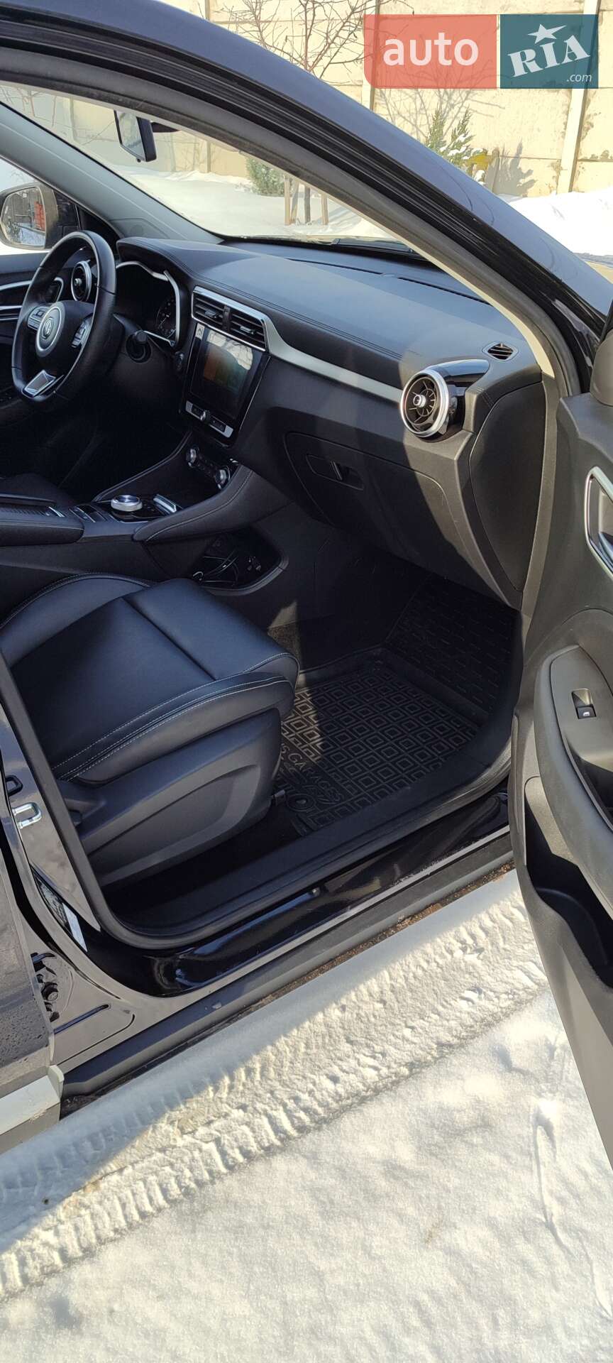 MG ZS EV 2019 VIN LSJW74091LZ031462 фото оголошення 7 з 23