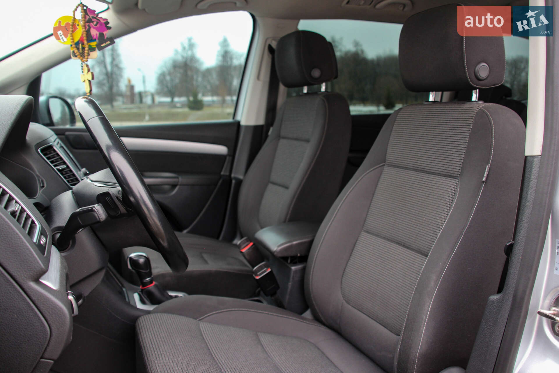 Volkswagen Sharan 2015 VIN WVWZZZ7NZGV217476 фото оголошення 14 з 20