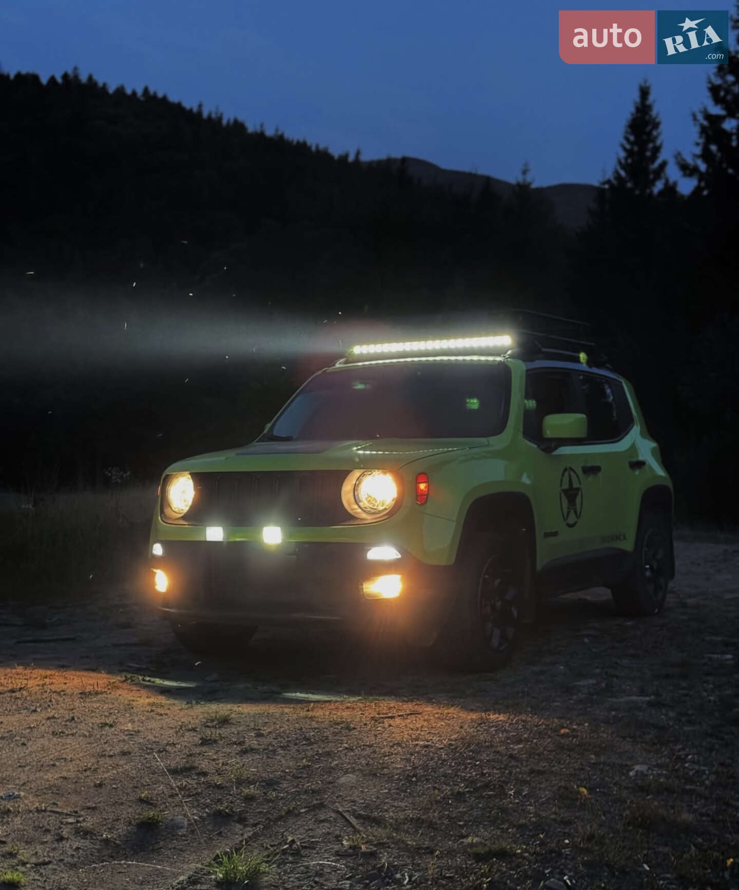 Jeep Renegade 2017 VIN ZACCJBBB3HPG32761 фото оголошення 24 з 39