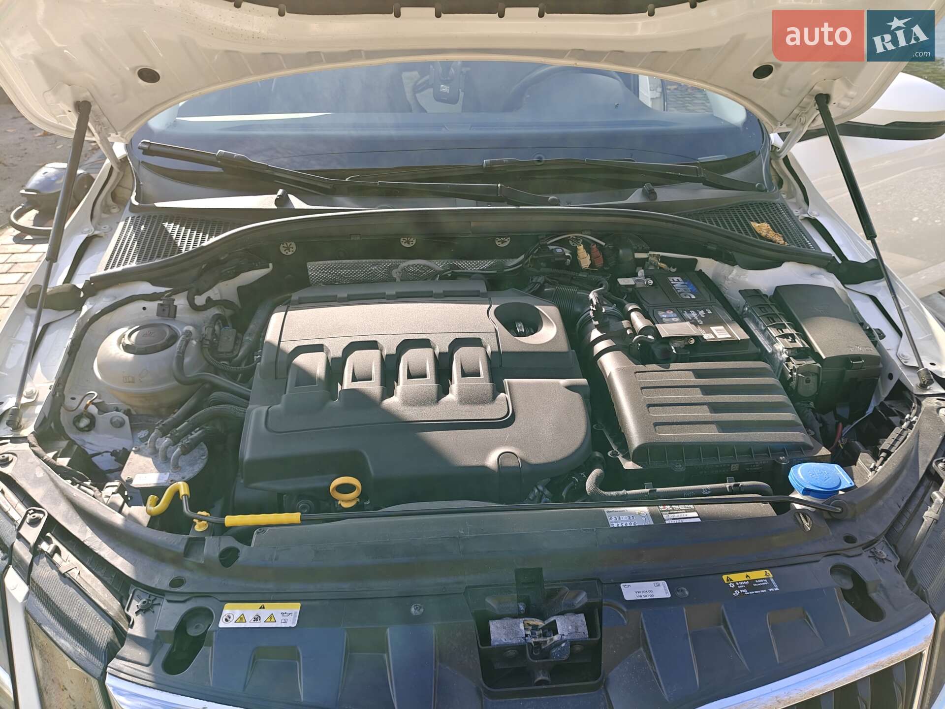 Skoda Octavia 2020 VIN TMBJJ7NE2L0150775 фото оголошення 19 з 22