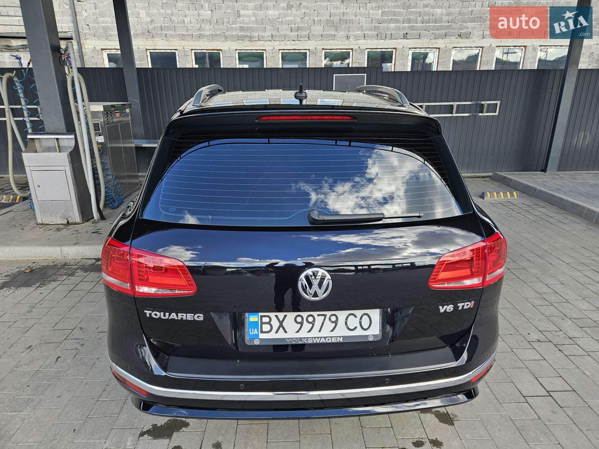 Volkswagen Touareg 2018 VIN WVGZZZ7PZJD013690 фото оголошення 4 з 11
