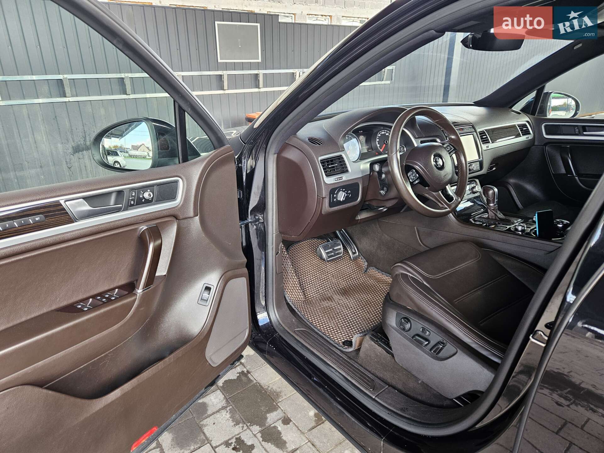 Volkswagen Touareg 2018 VIN WVGZZZ7PZJD013690 фото оголошення 8 з 11