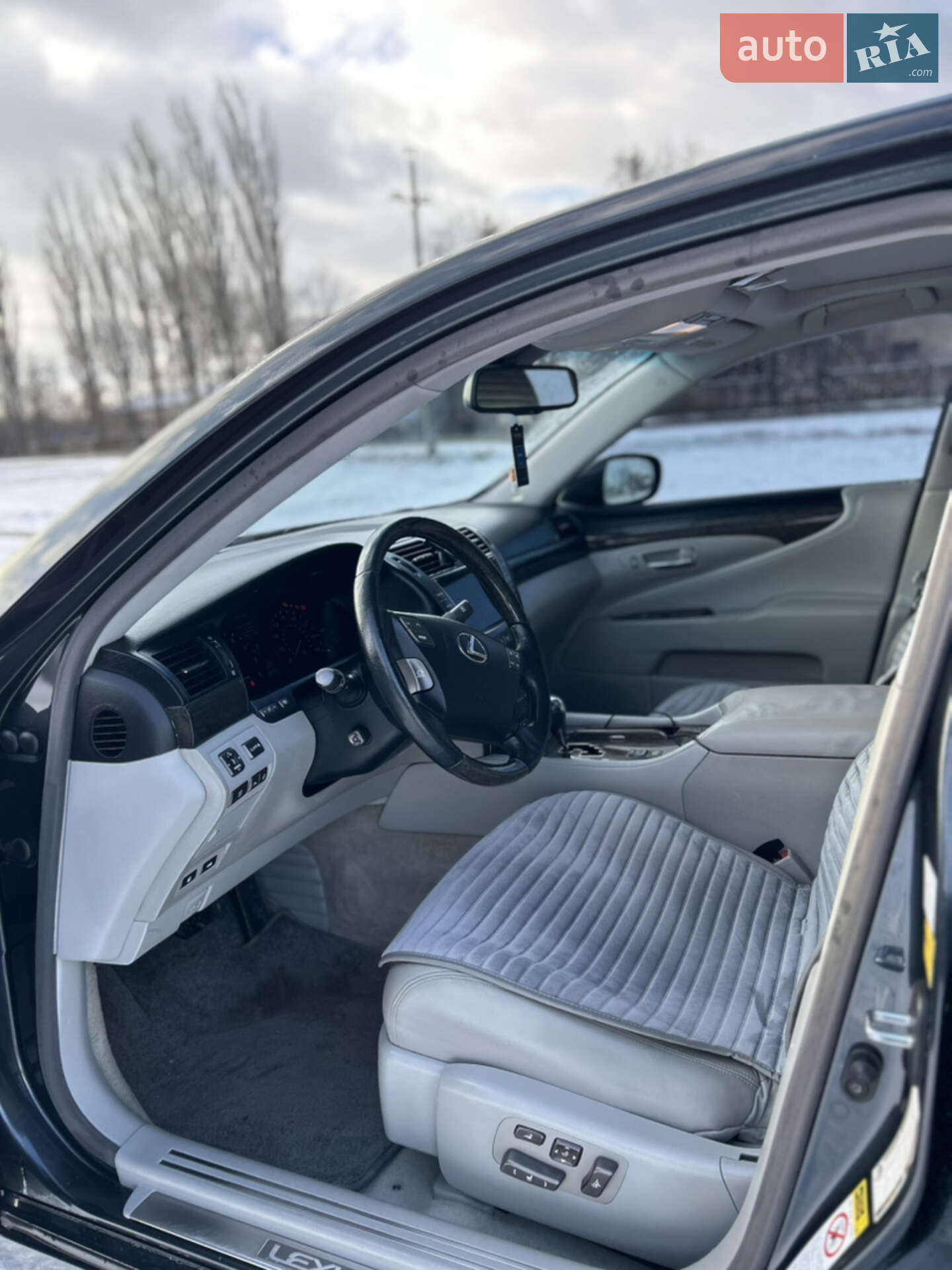 Lexus LS 2007 VIN JTHGL46F575011645 фото оголошення 24 з 27