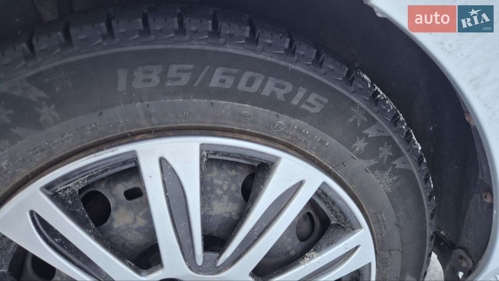 Skoda Rapid 2014 VIN TMBEJ6NH3F4517086 фото оголошення 11 з 18