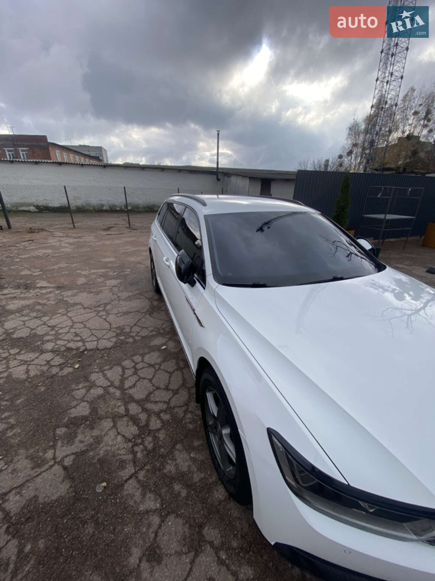 Volkswagen Passat 2015 VIN WVWZZZ3CZFE404243 фото оголошення 22 з 46