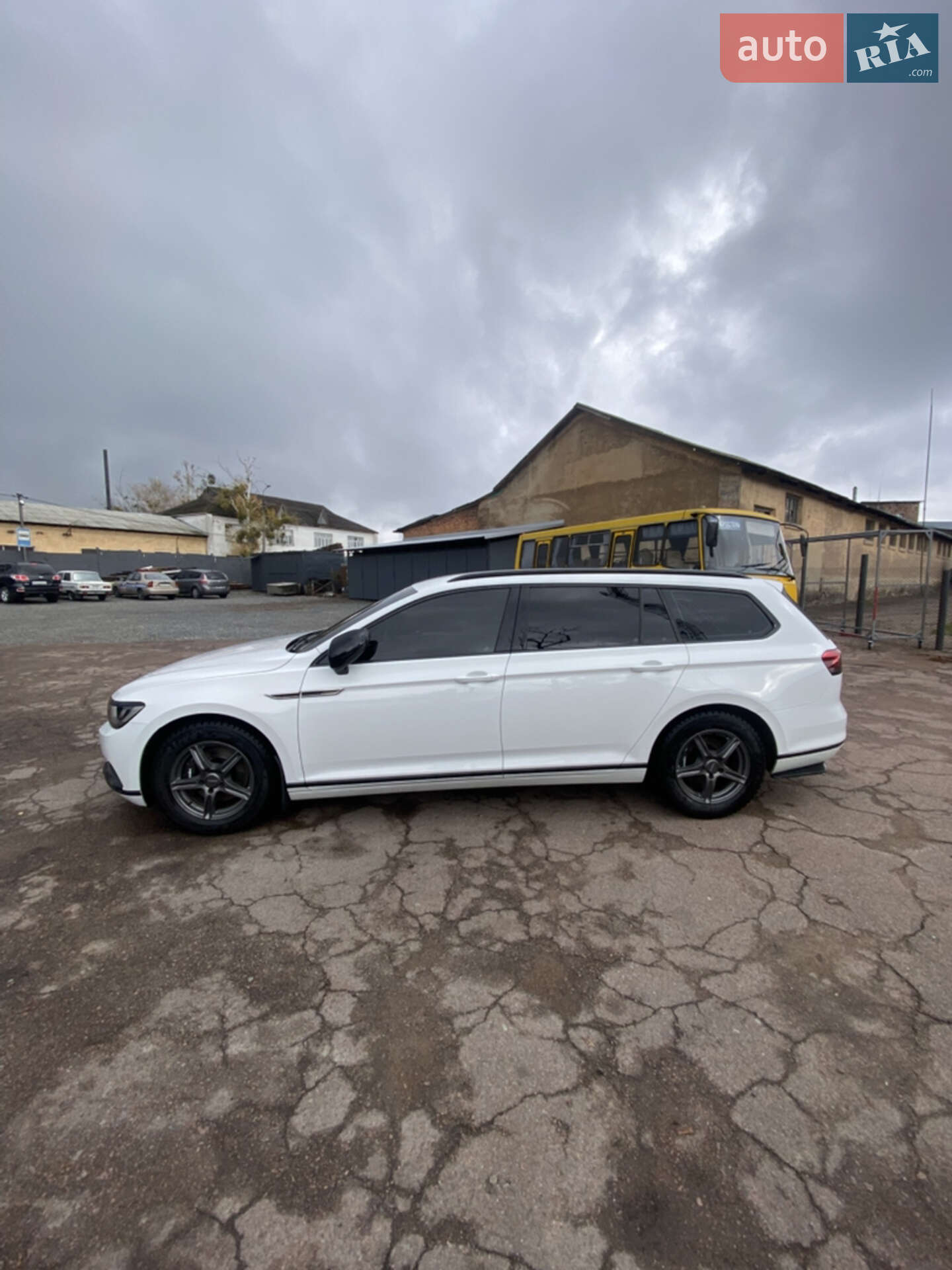 Volkswagen Passat 2015 VIN WVWZZZ3CZFE404243 фото оголошення 29 з 46