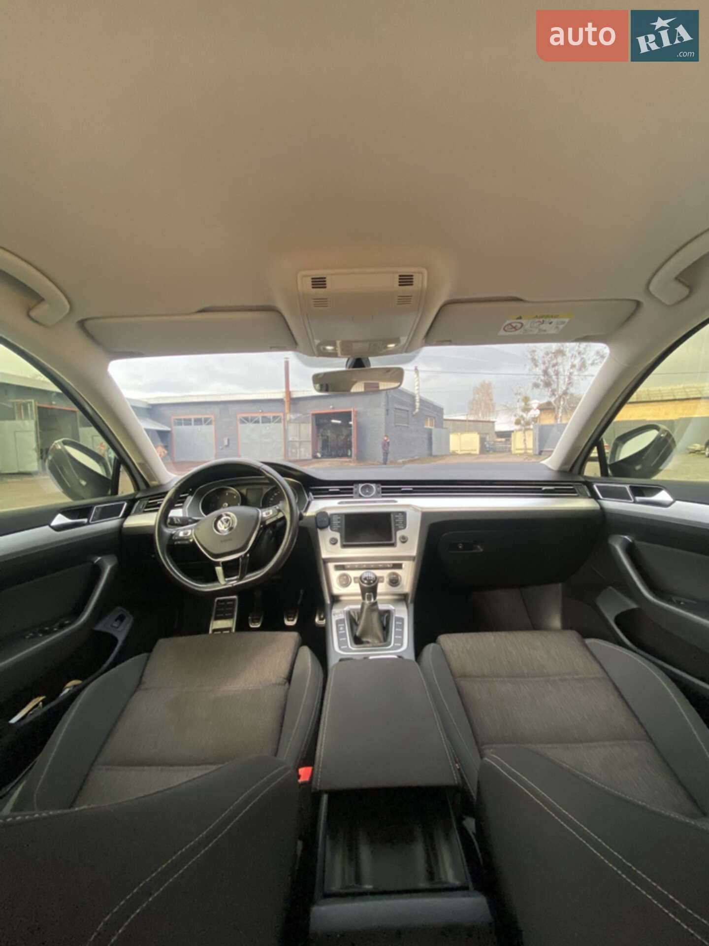 Volkswagen Passat 2015 VIN WVWZZZ3CZFE404243 фото оголошення 36 з 46