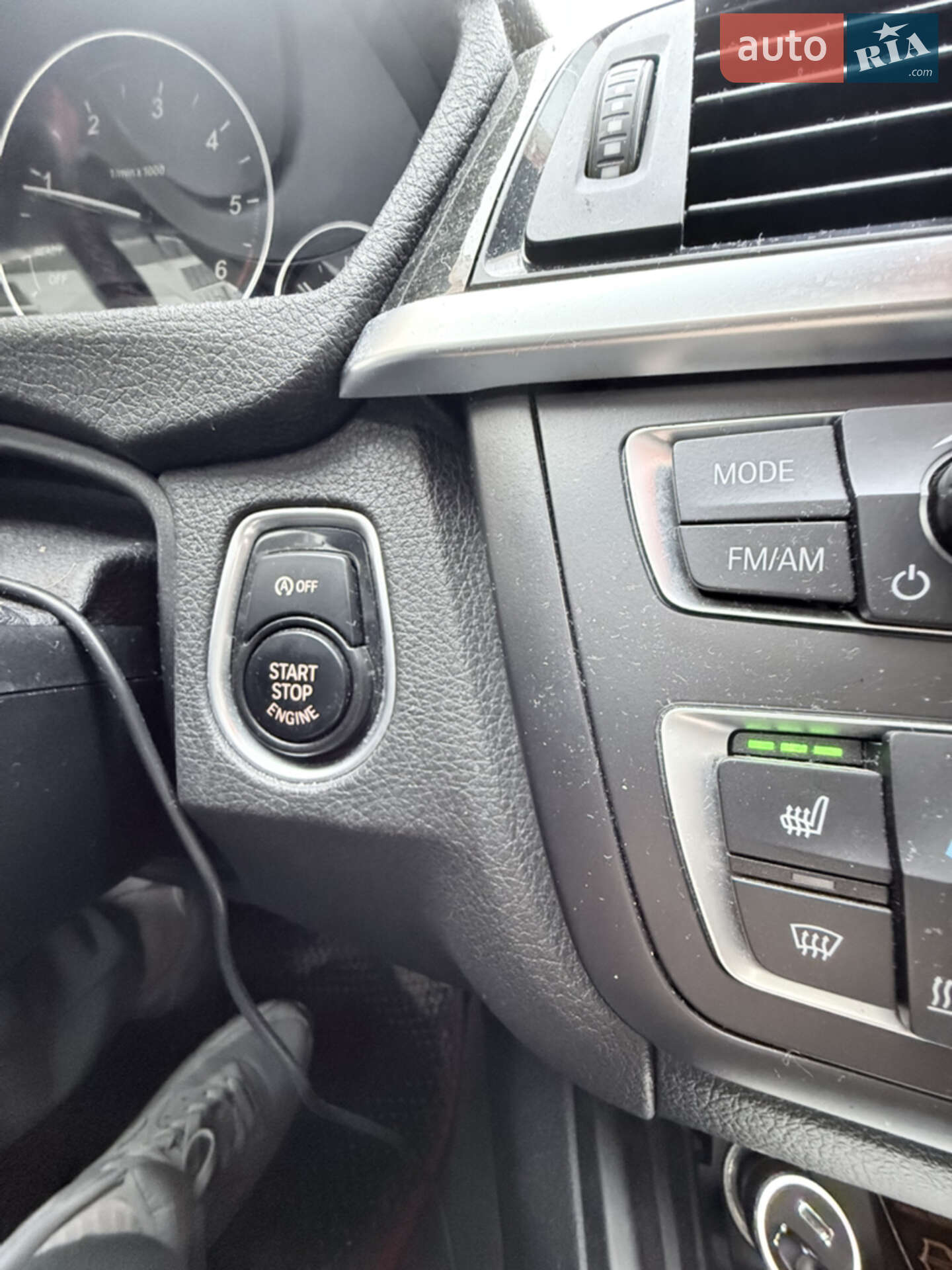 BMW 3 Series 2014 VIN WBA3D5C52FK290189 фото оголошення 4 з 9