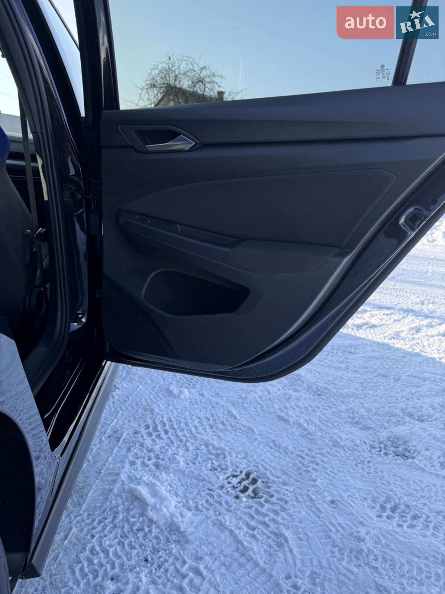 Volkswagen Golf GTE 2021 VIN WVWZZZCDZMW352247 фото оголошення 17 з 34