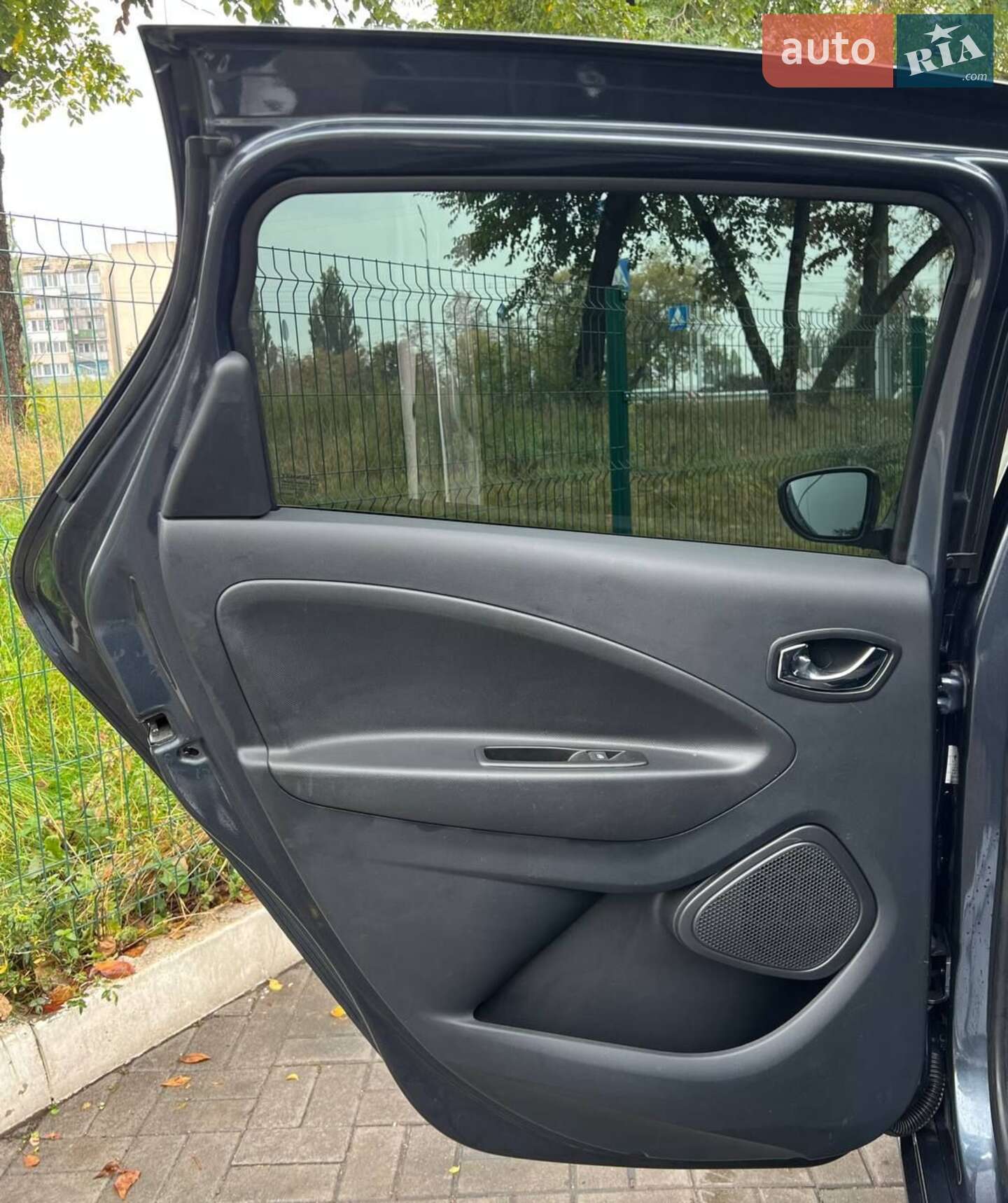Renault Zoe 2017 VIN VF1AGVYF158972285 фото оголошення 5 з 16